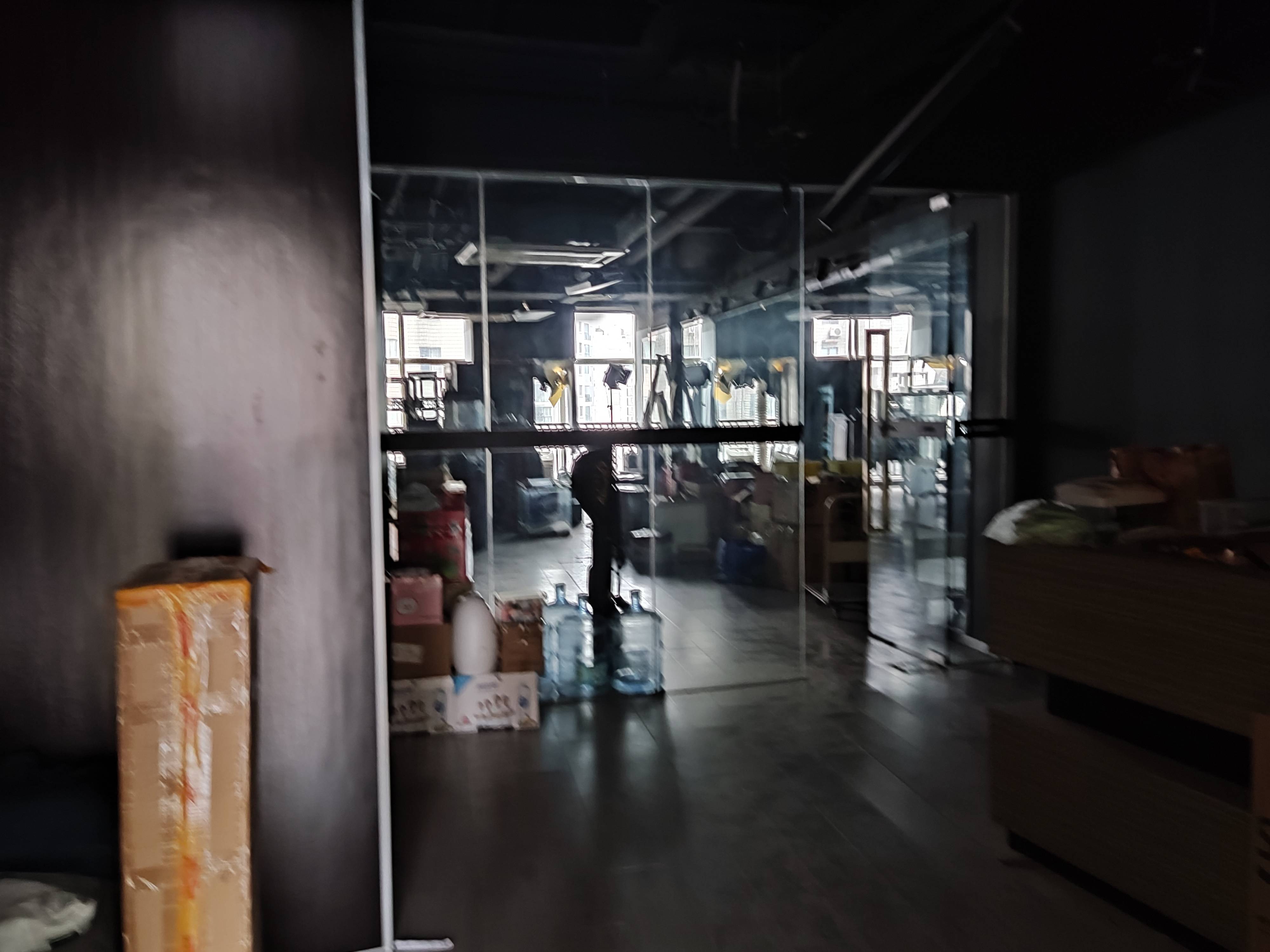 长寿路源达大厦198平米写字楼出租