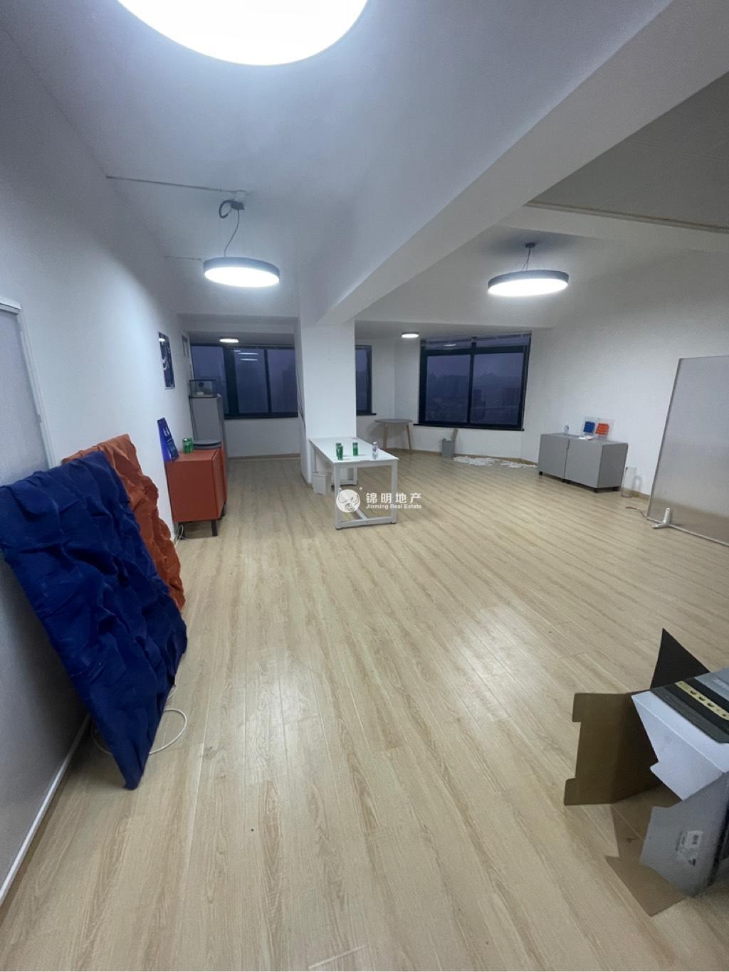 中山公园银统大厦65平米写字楼出租