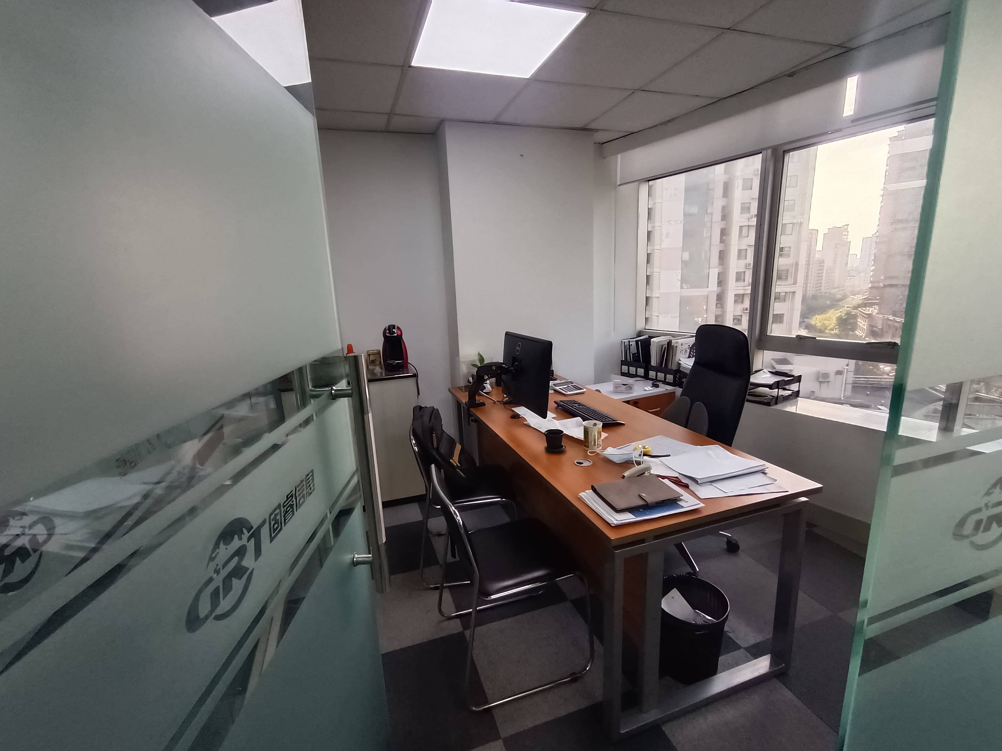 曹杨绿地科创大厦90平米写字楼出租