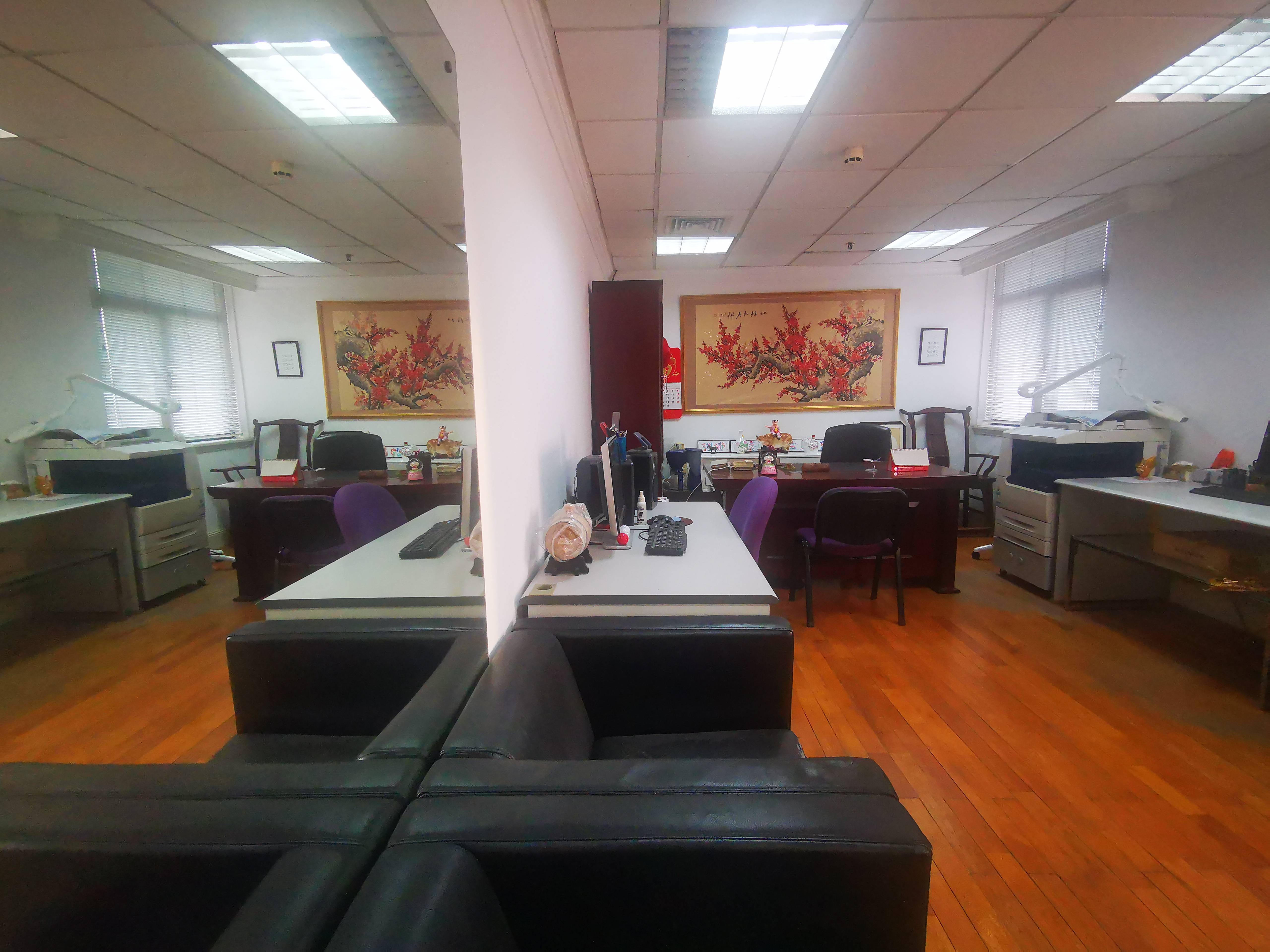 淮海中路永新大厦37平米写字楼出租