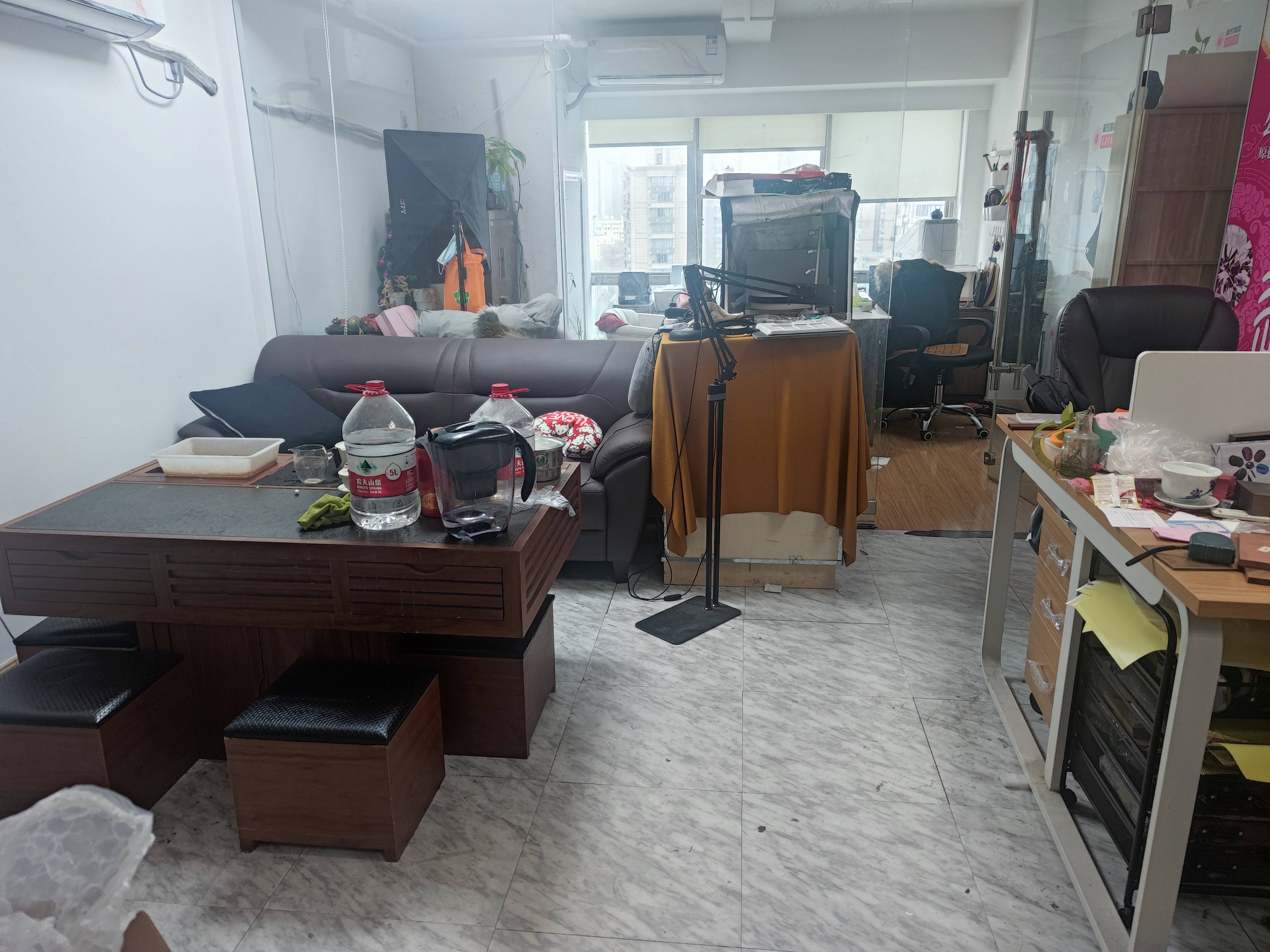 西藏北路金赢108创意广场64平米写字楼出租