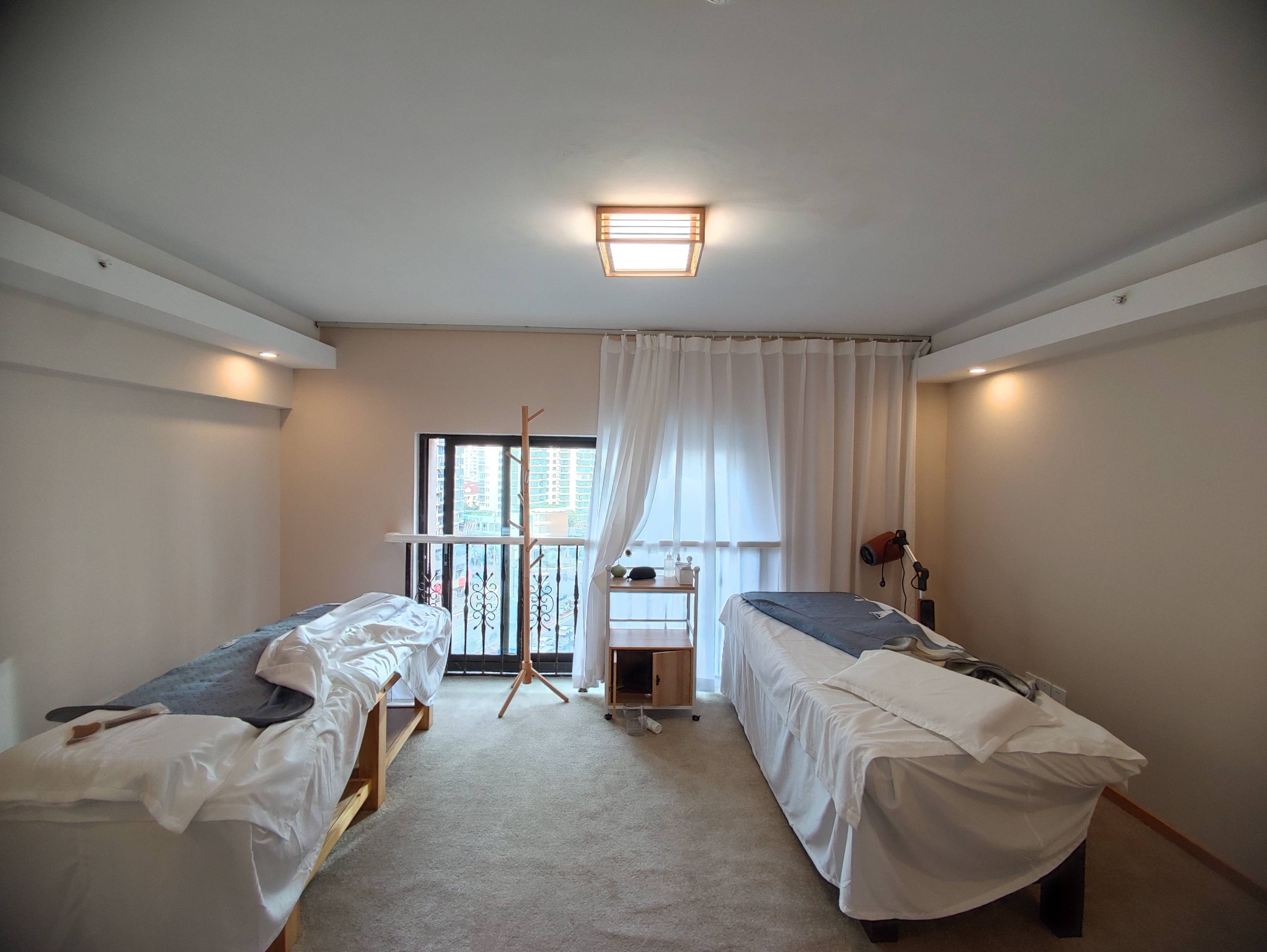 长寿路圣天地商务楼72平米写字楼出租