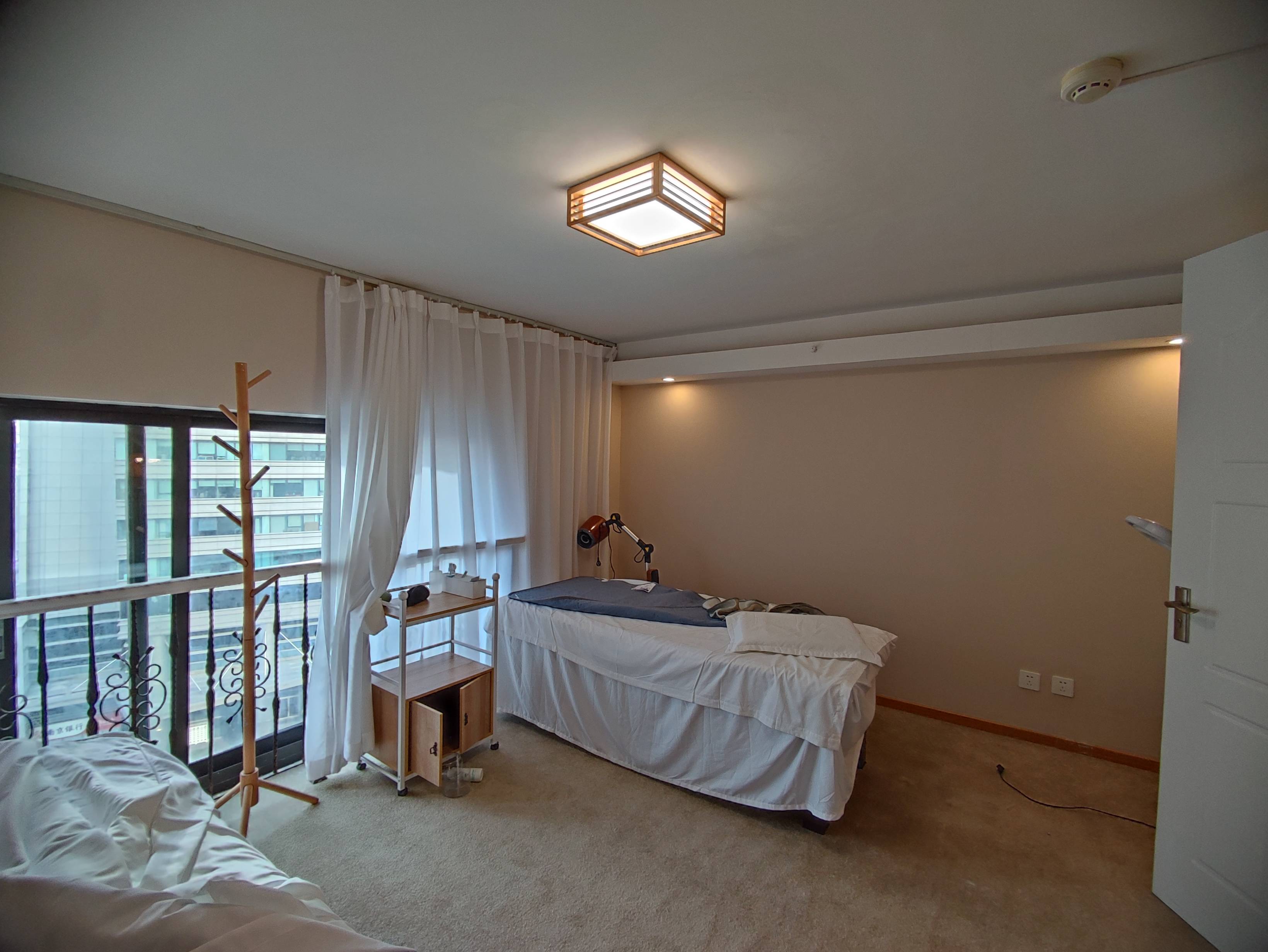 长寿路圣天地商务楼72平米写字楼出租