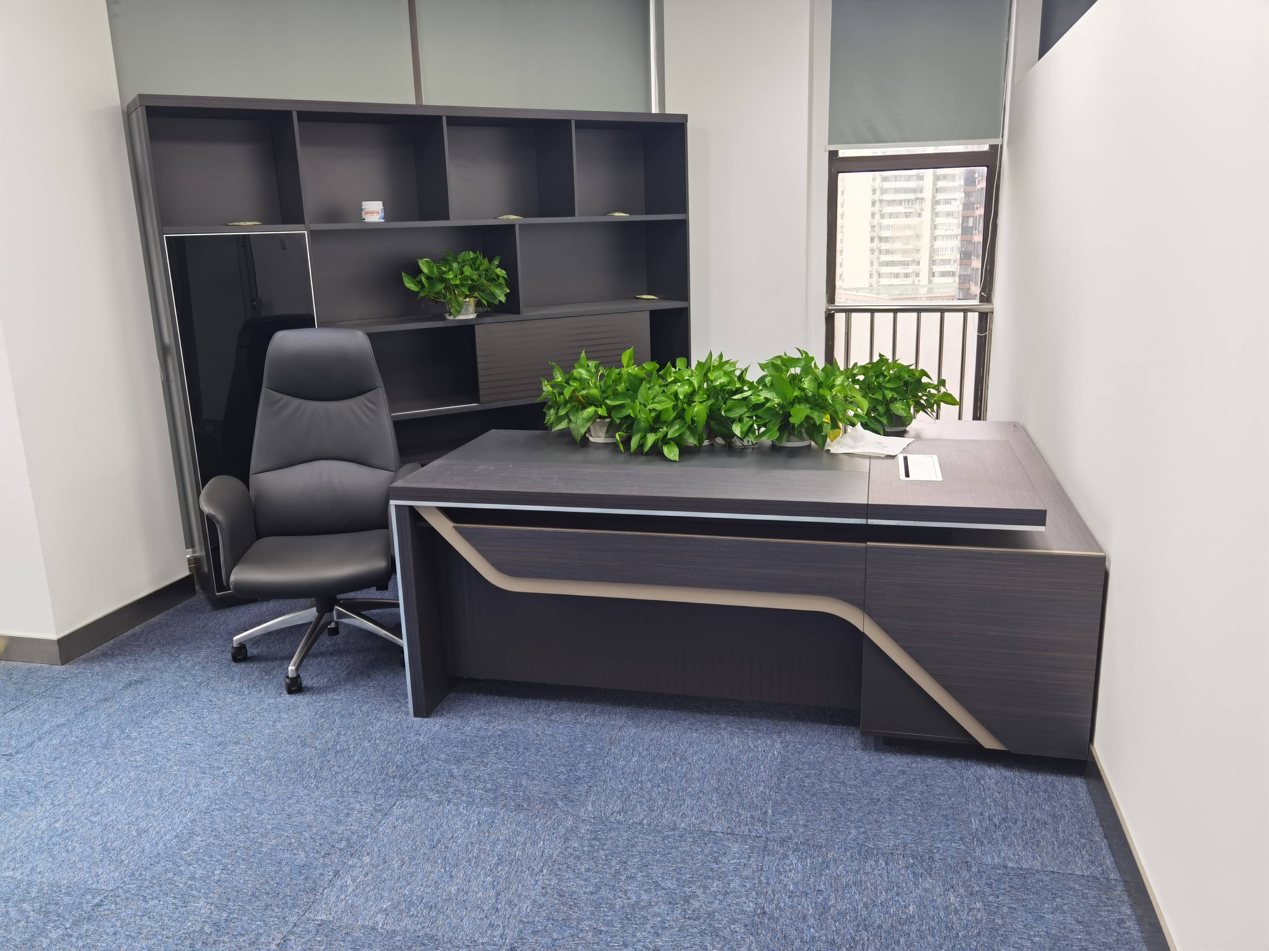 四川北路嘉杰国际广场217平米写字楼出租