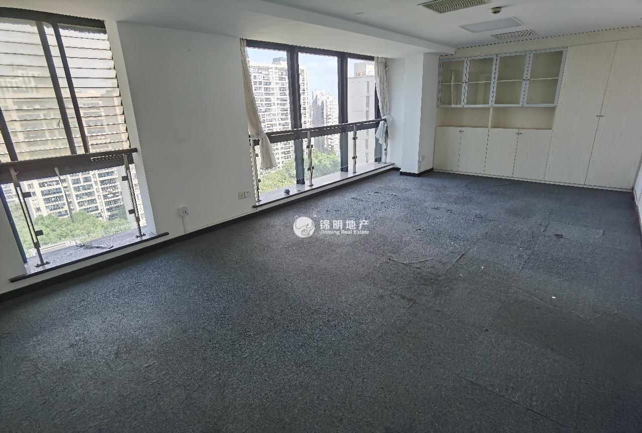 周家嘴路海上海302平米写字楼出租