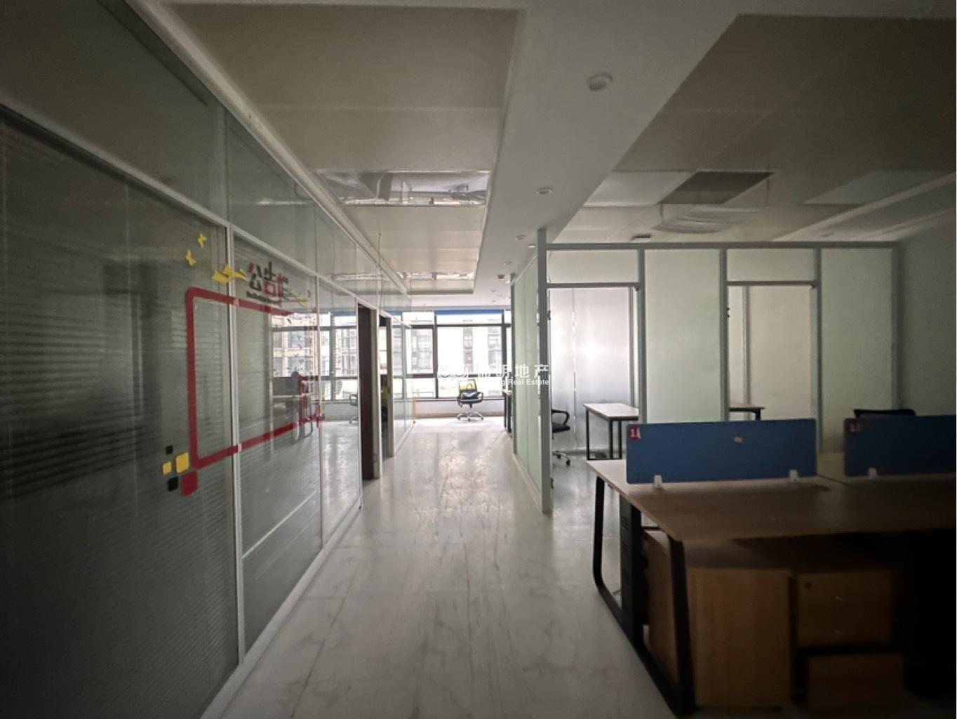不夜城苏河1号132平米写字楼出租