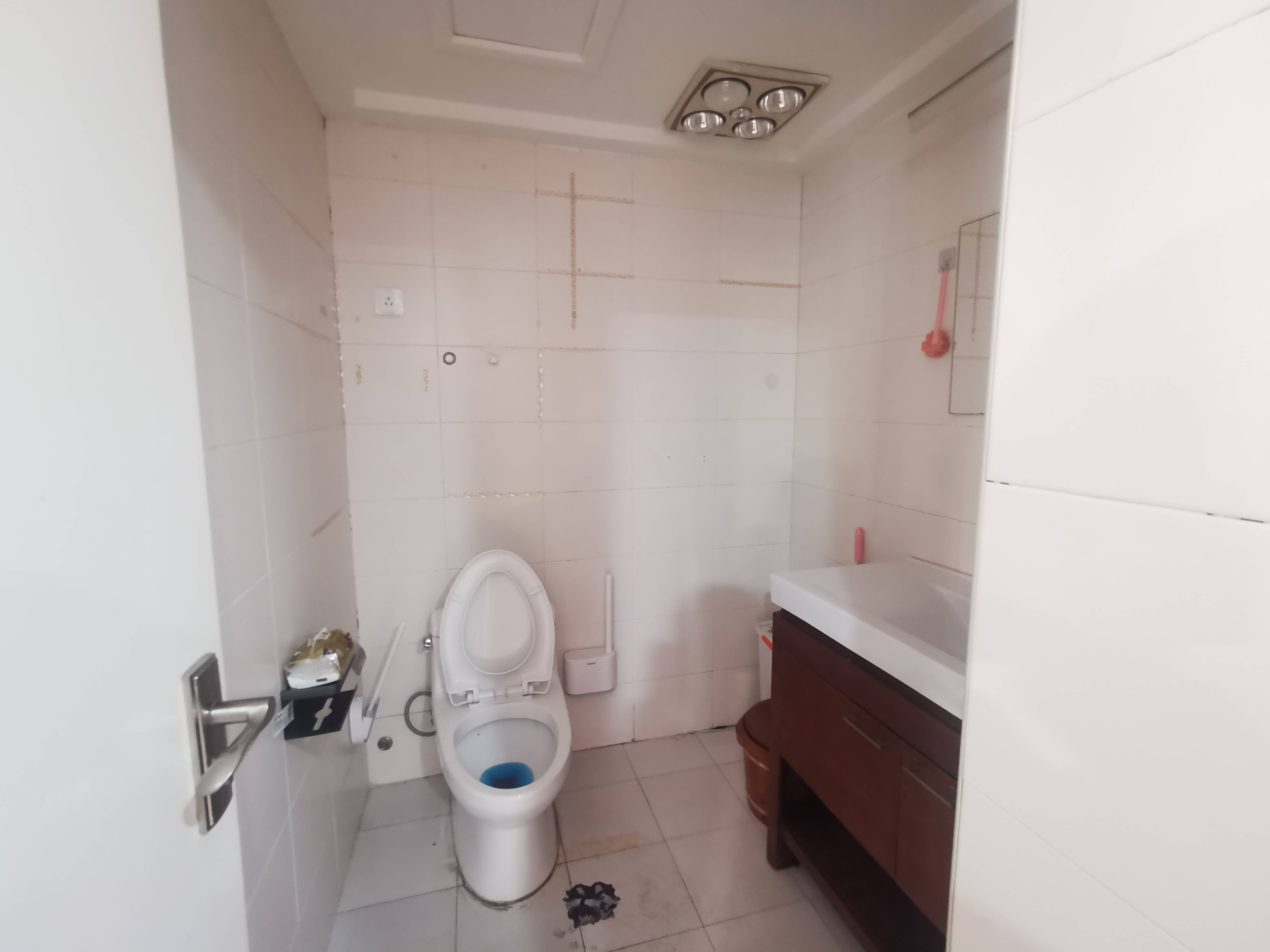 老西门万事利大厦85平米写字楼出租