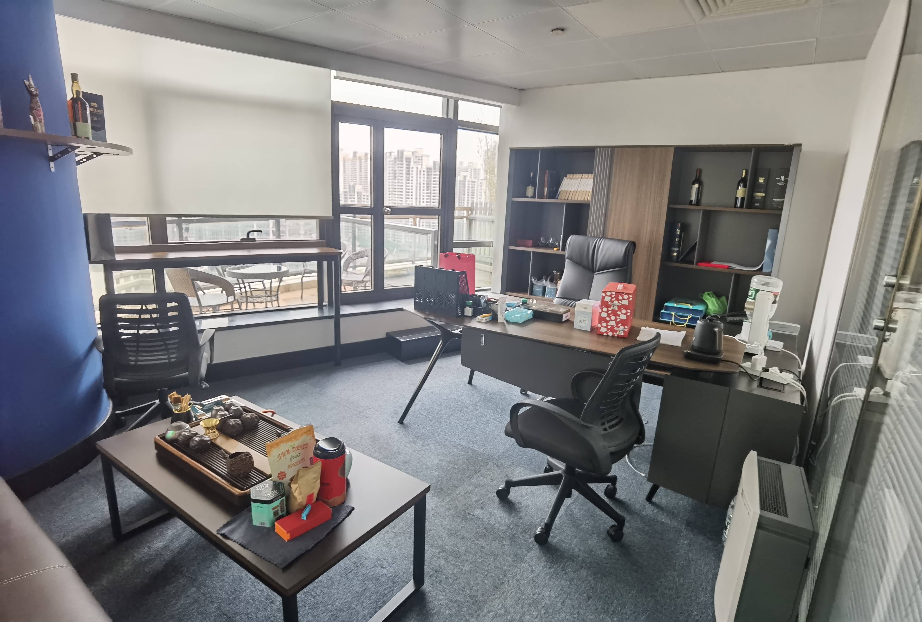 不夜城苏河1号151平米写字楼出租