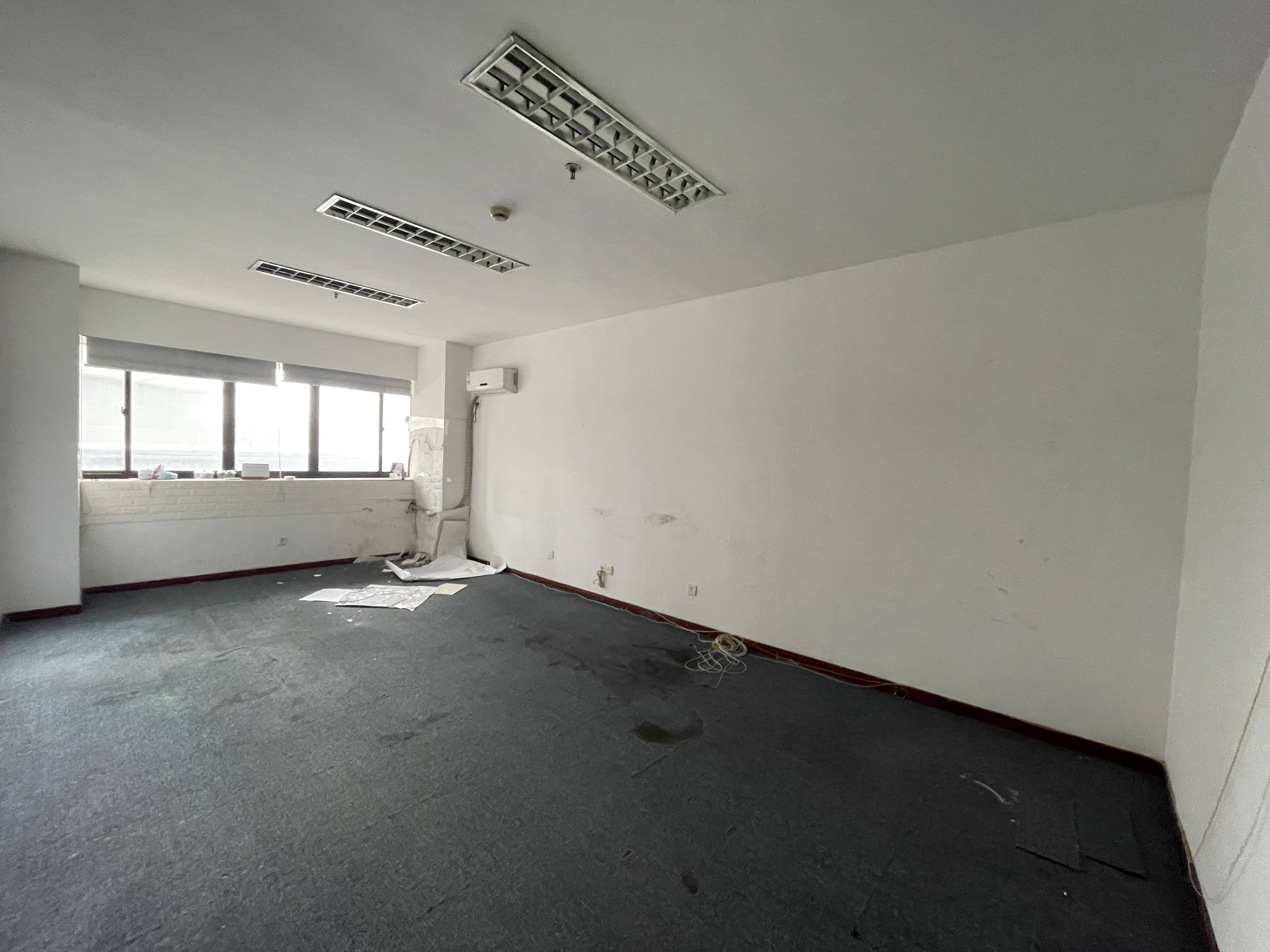 曹杨中谊大厦50平米写字楼出租