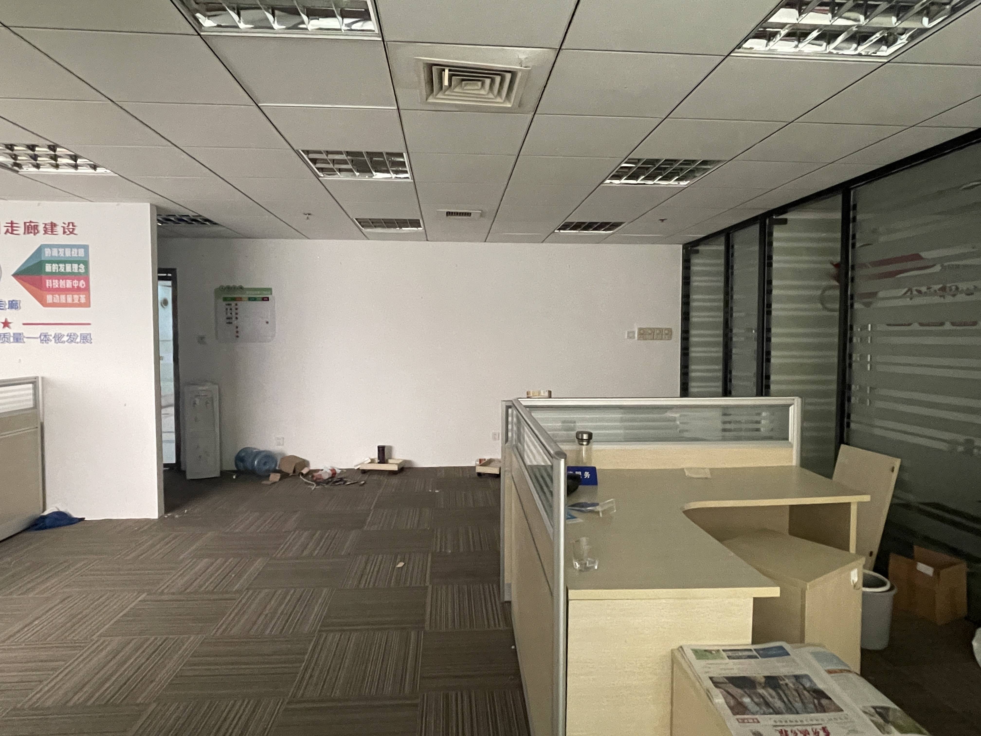 徐家汇飞雕国际大厦152平米写字楼出租