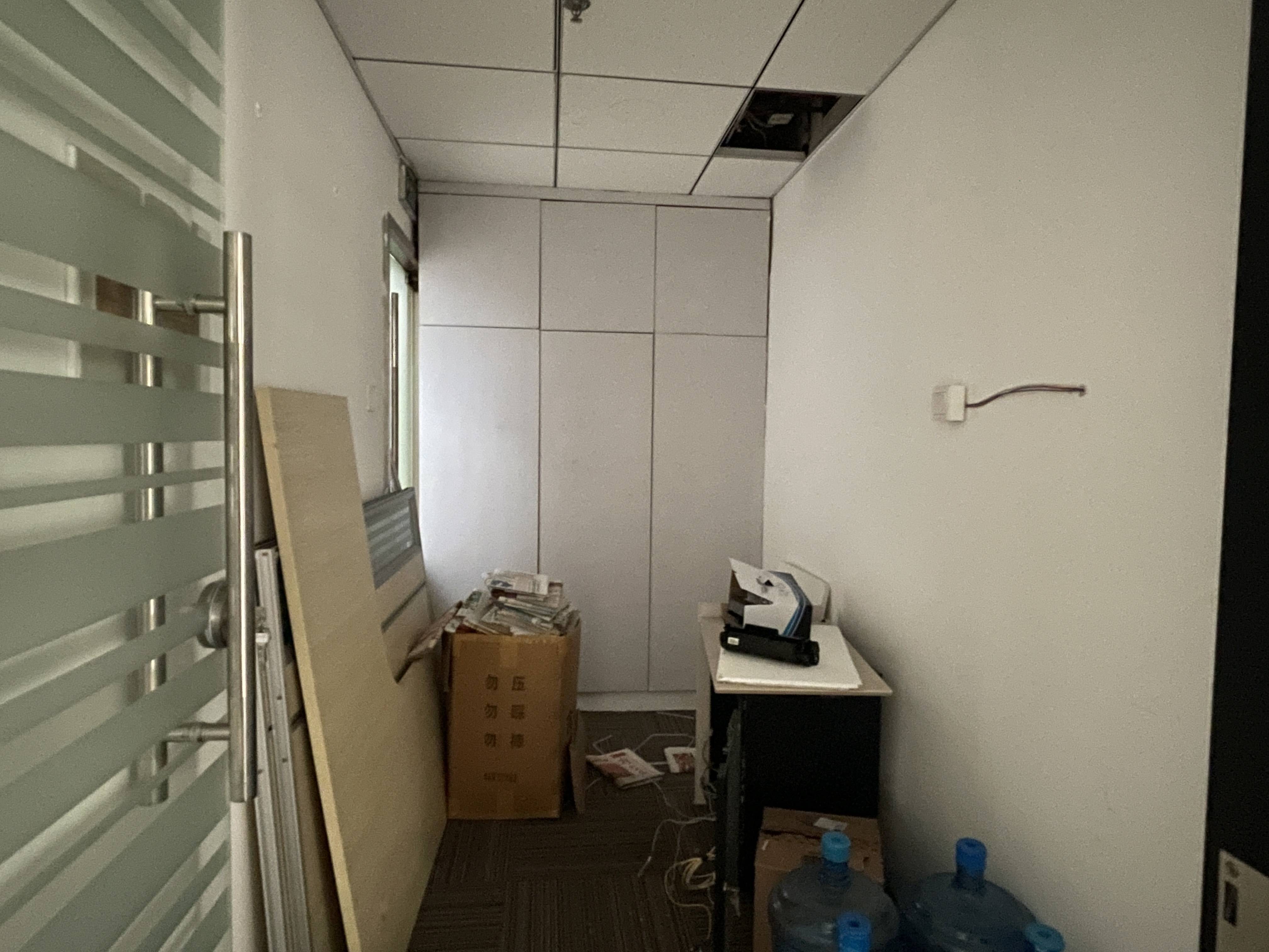 徐家汇飞雕国际大厦152平米写字楼出租