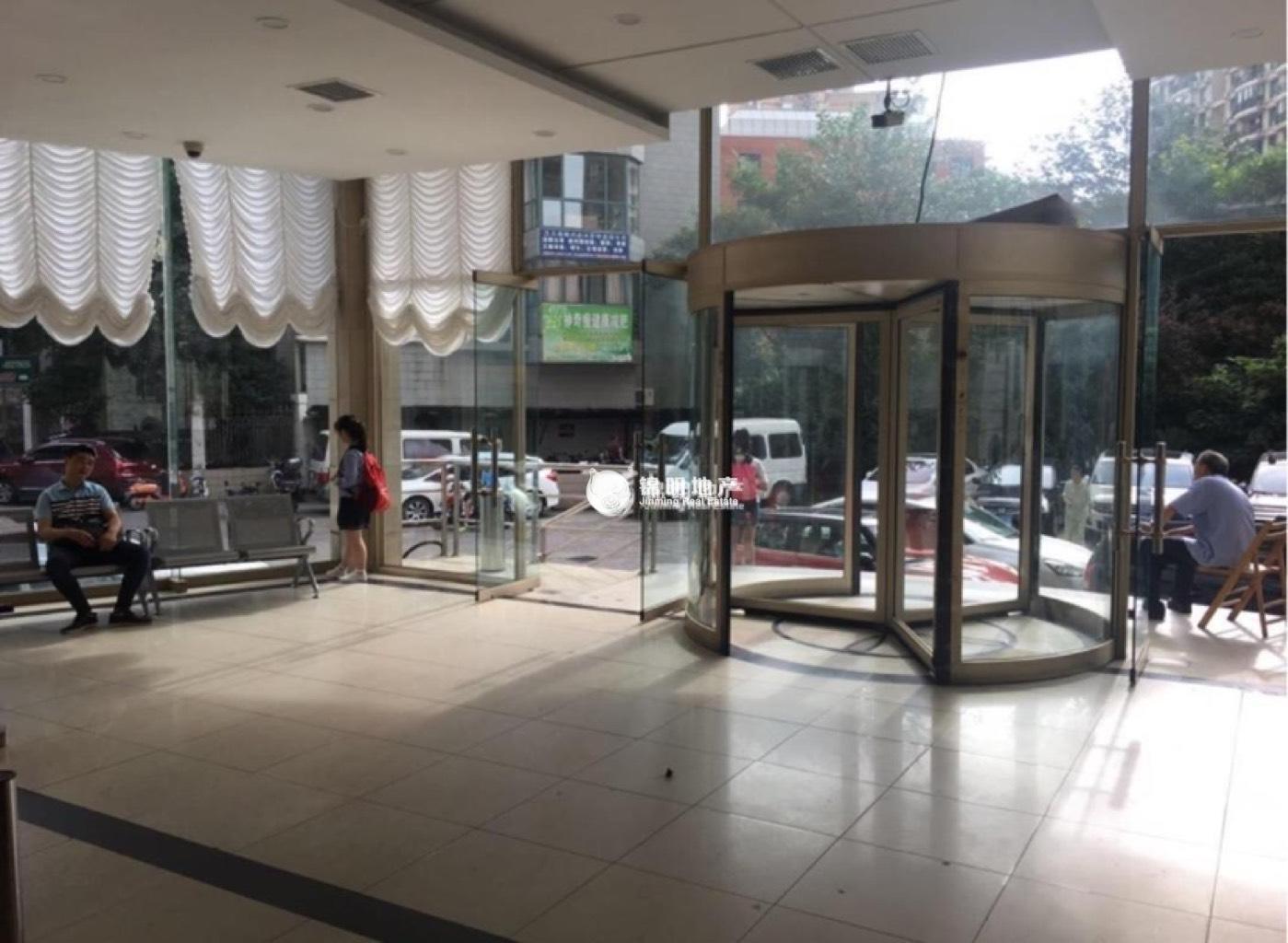 万体馆英雄大厦466平米写字楼出租