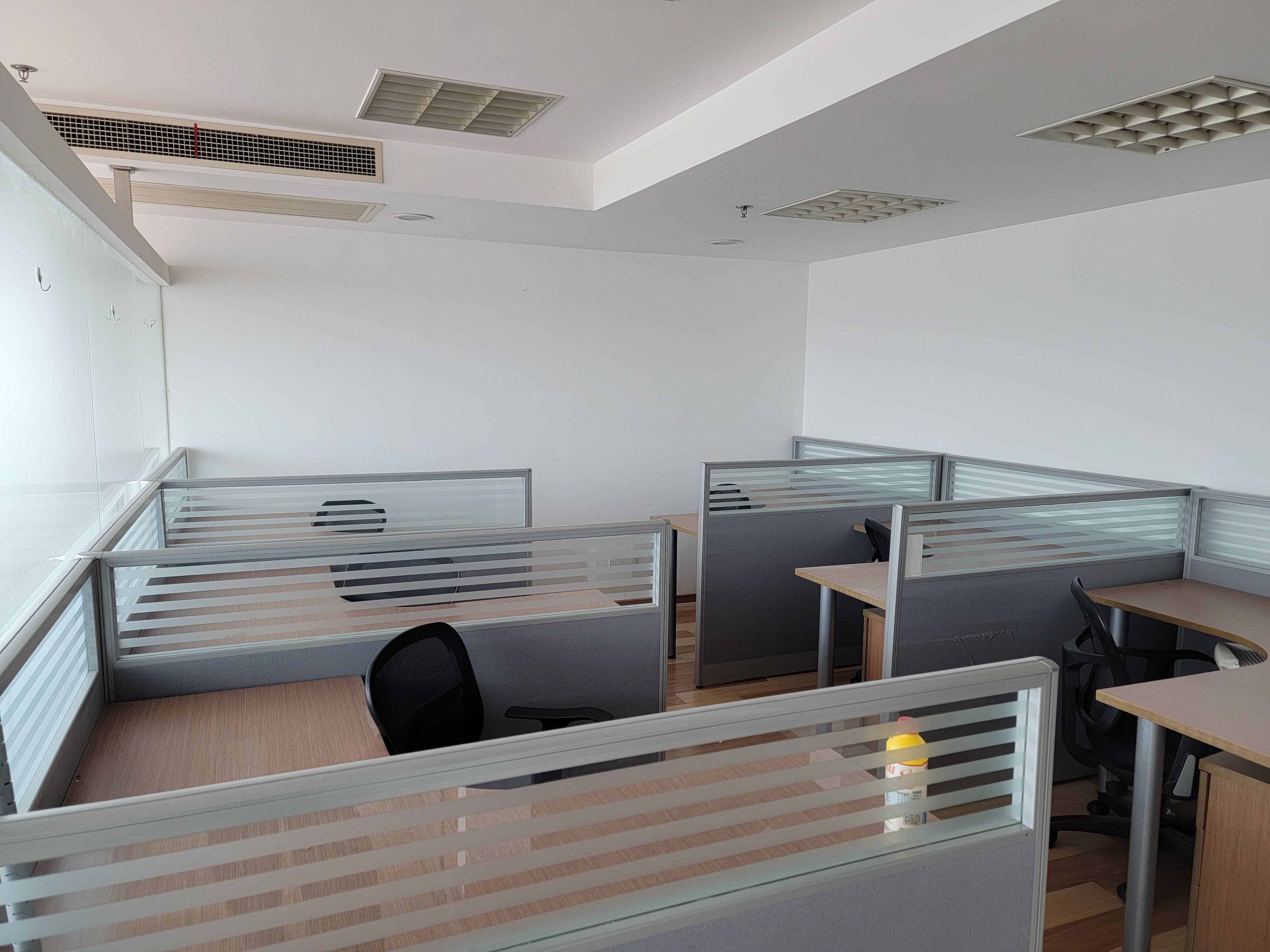 中山公园舜元企业发展大厦81平米写字楼出租