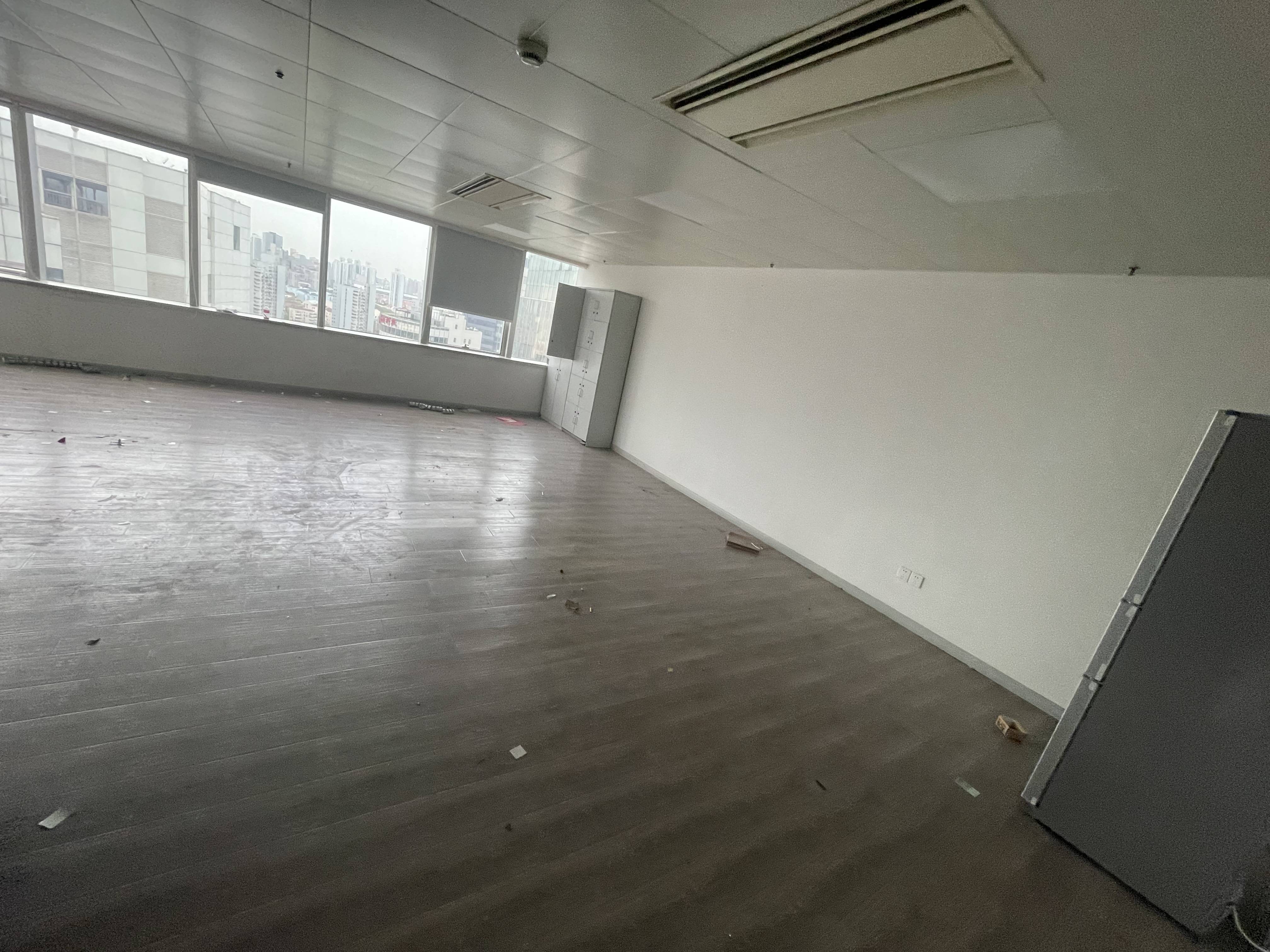 陆家嘴胜康廖氏大厦145平米写字楼出租