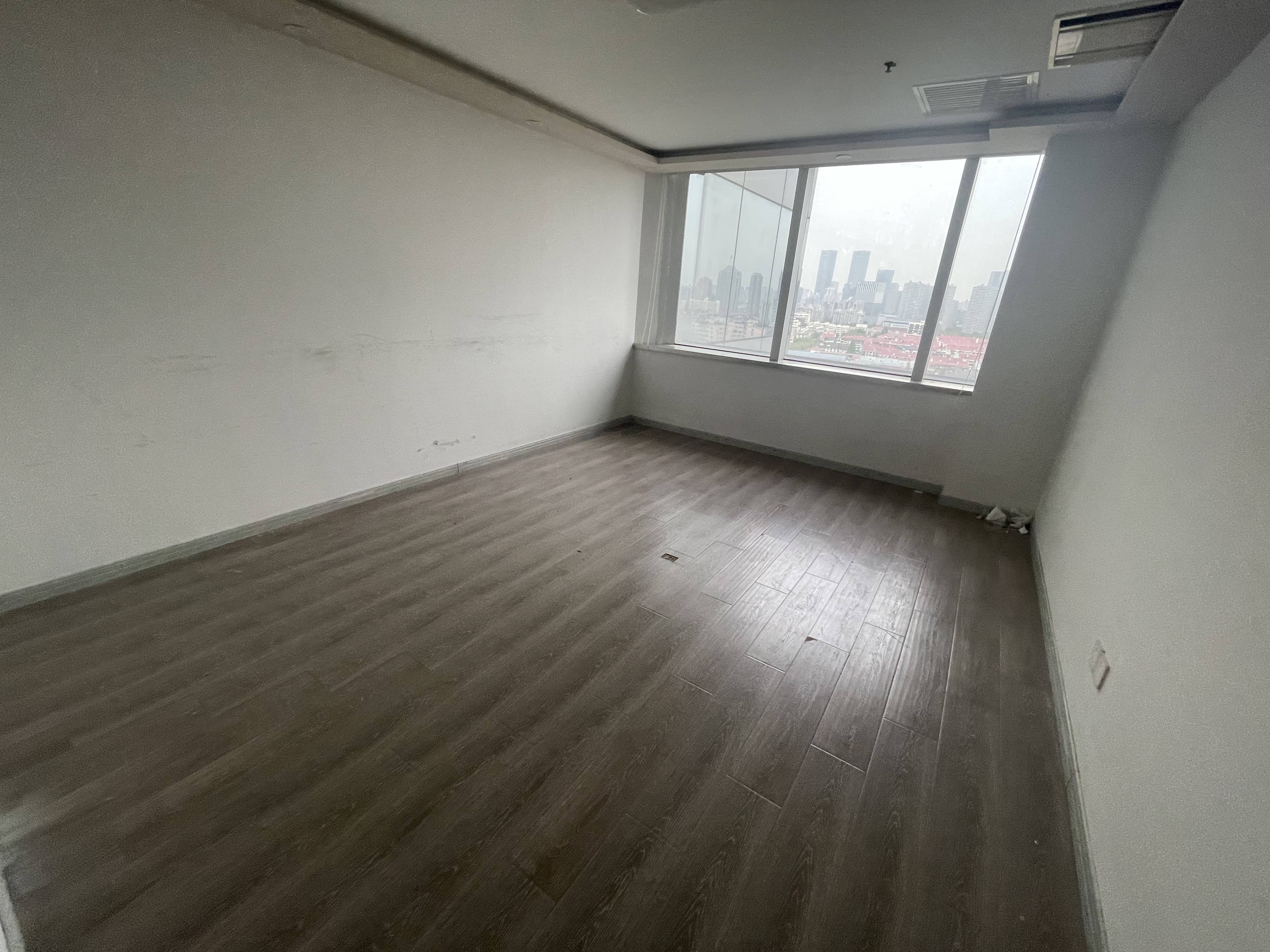 陆家嘴胜康廖氏大厦145平米写字楼出租