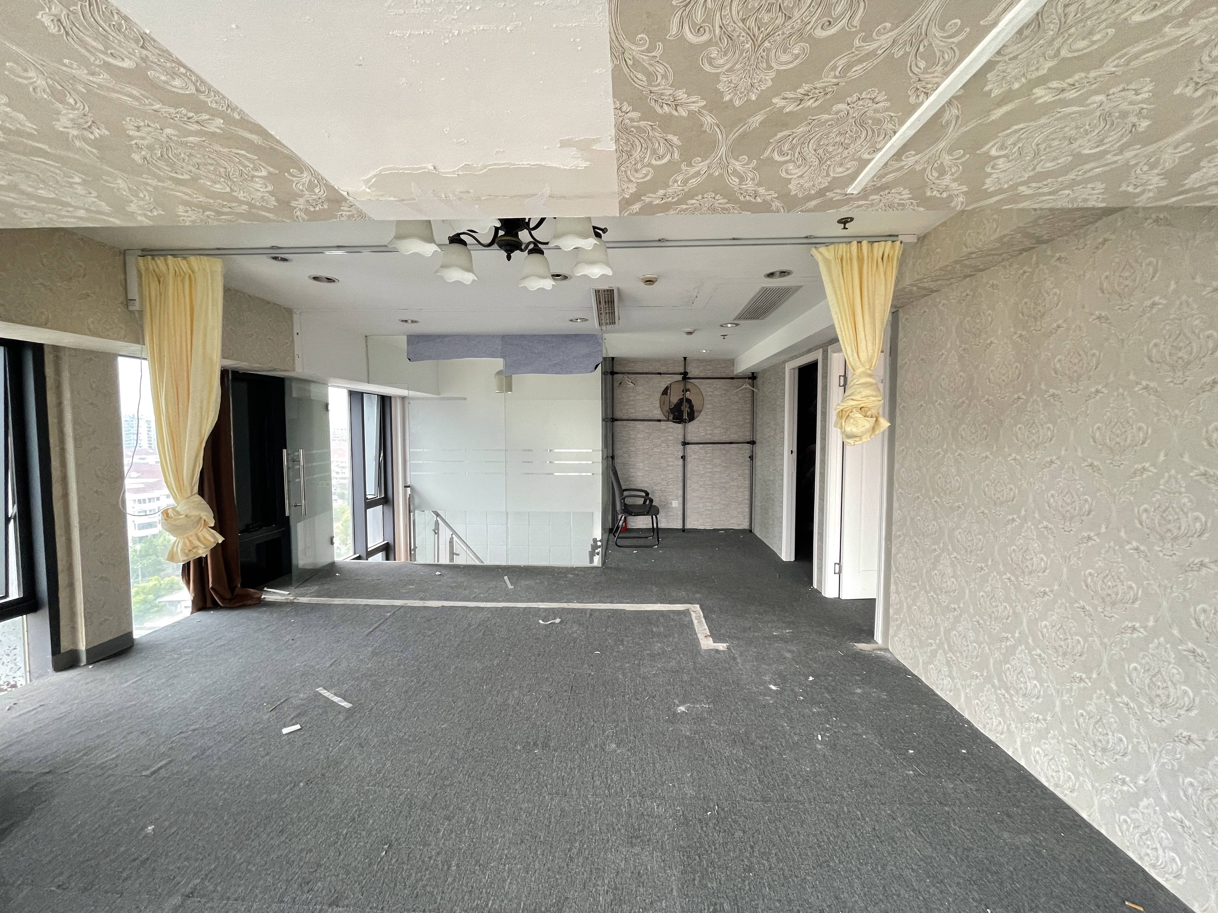 甘泉宜川绿地威科国际商业广场165平米写字楼出租