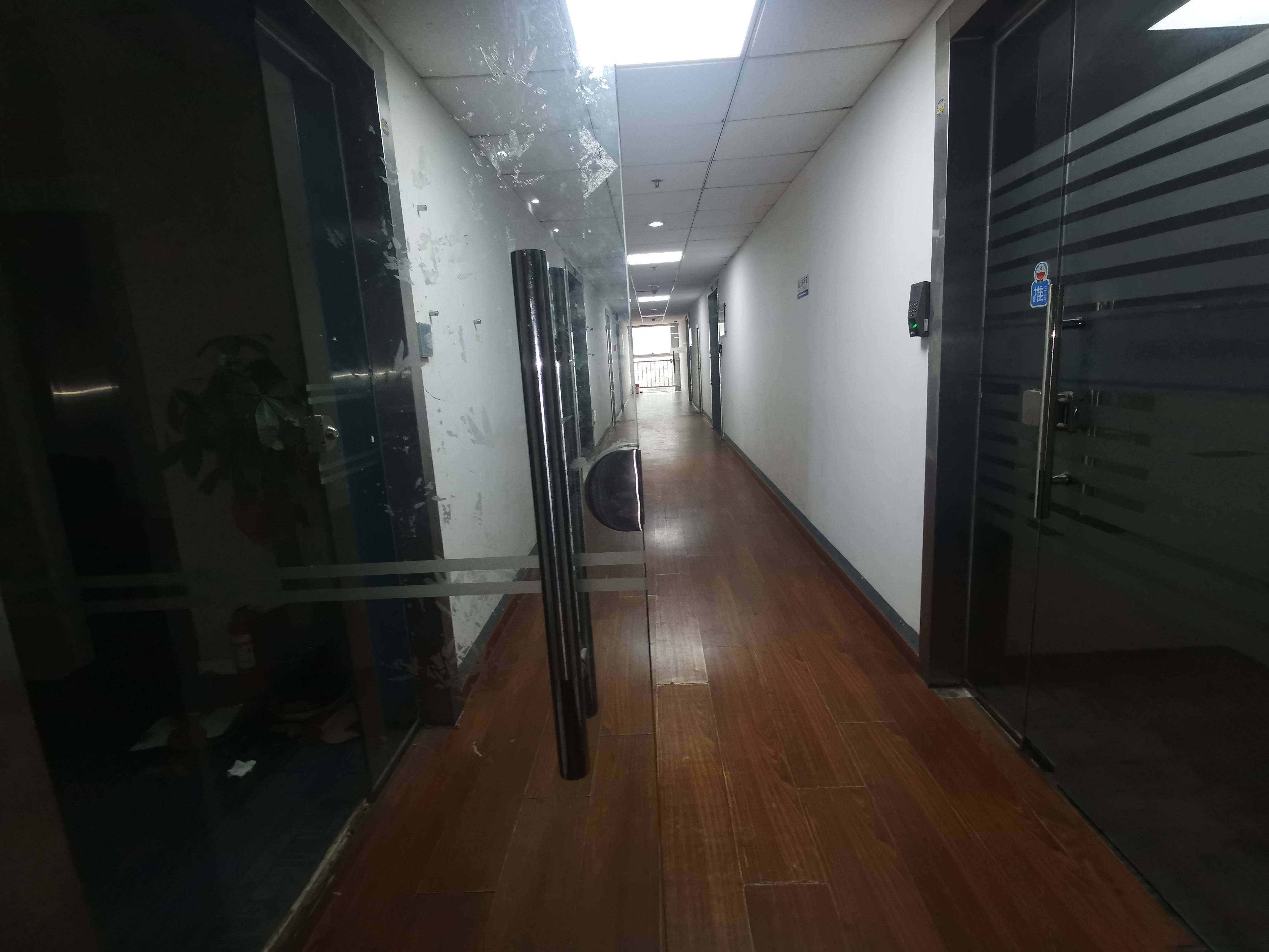 武宁杰地大厦105平米写字楼出租