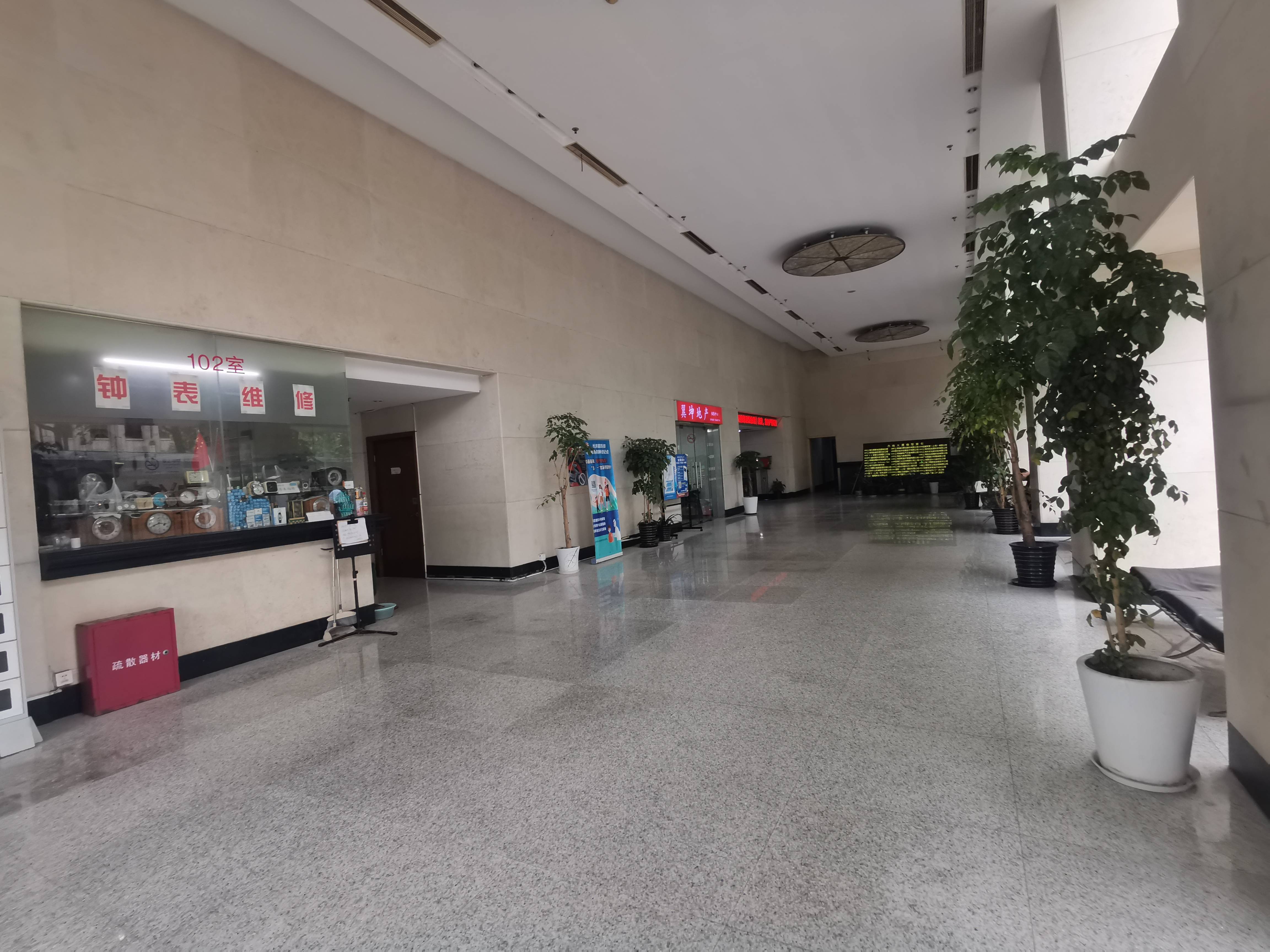 武宁杰地大厦105平米写字楼出租