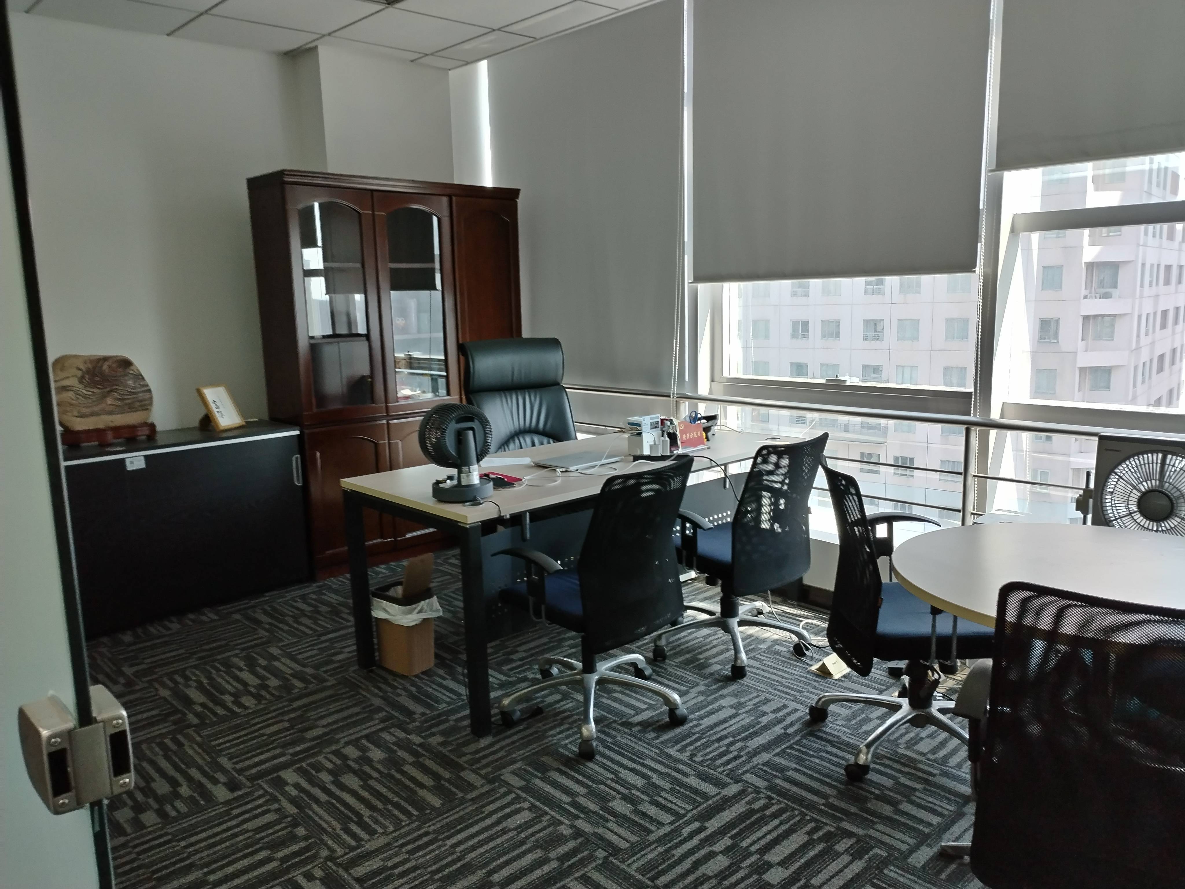 虹桥盛高国际大厦160平米写字楼出租