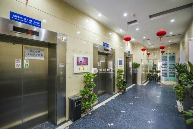 南京东路上海物资大厦298平米写字楼出租