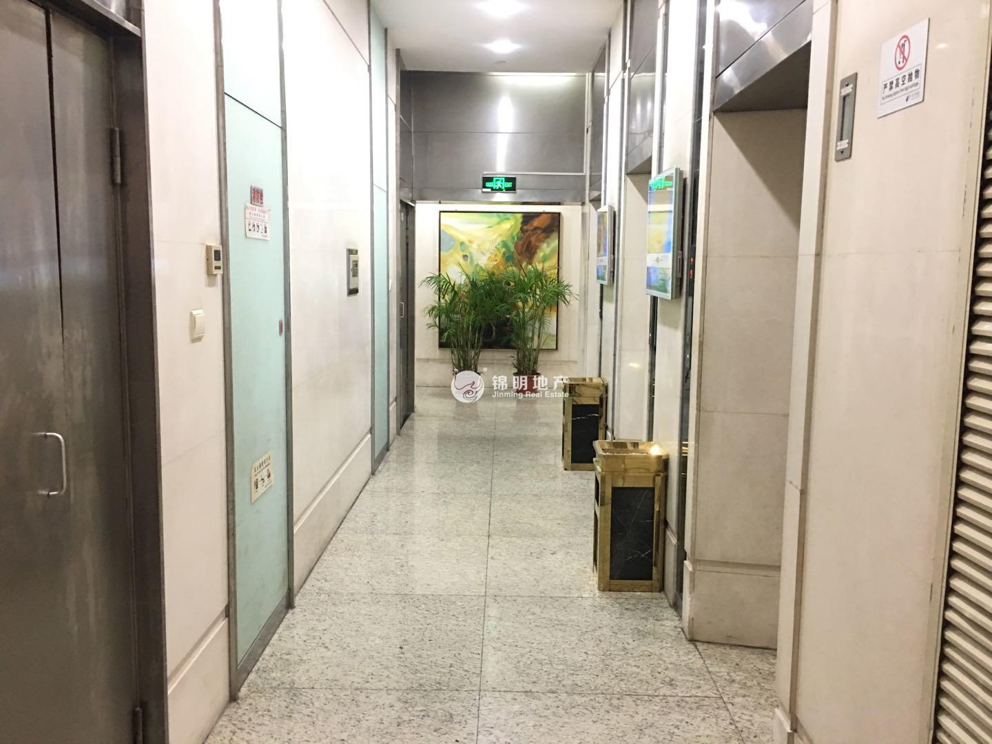 建国西路友谊时代大厦174平米写字楼出租