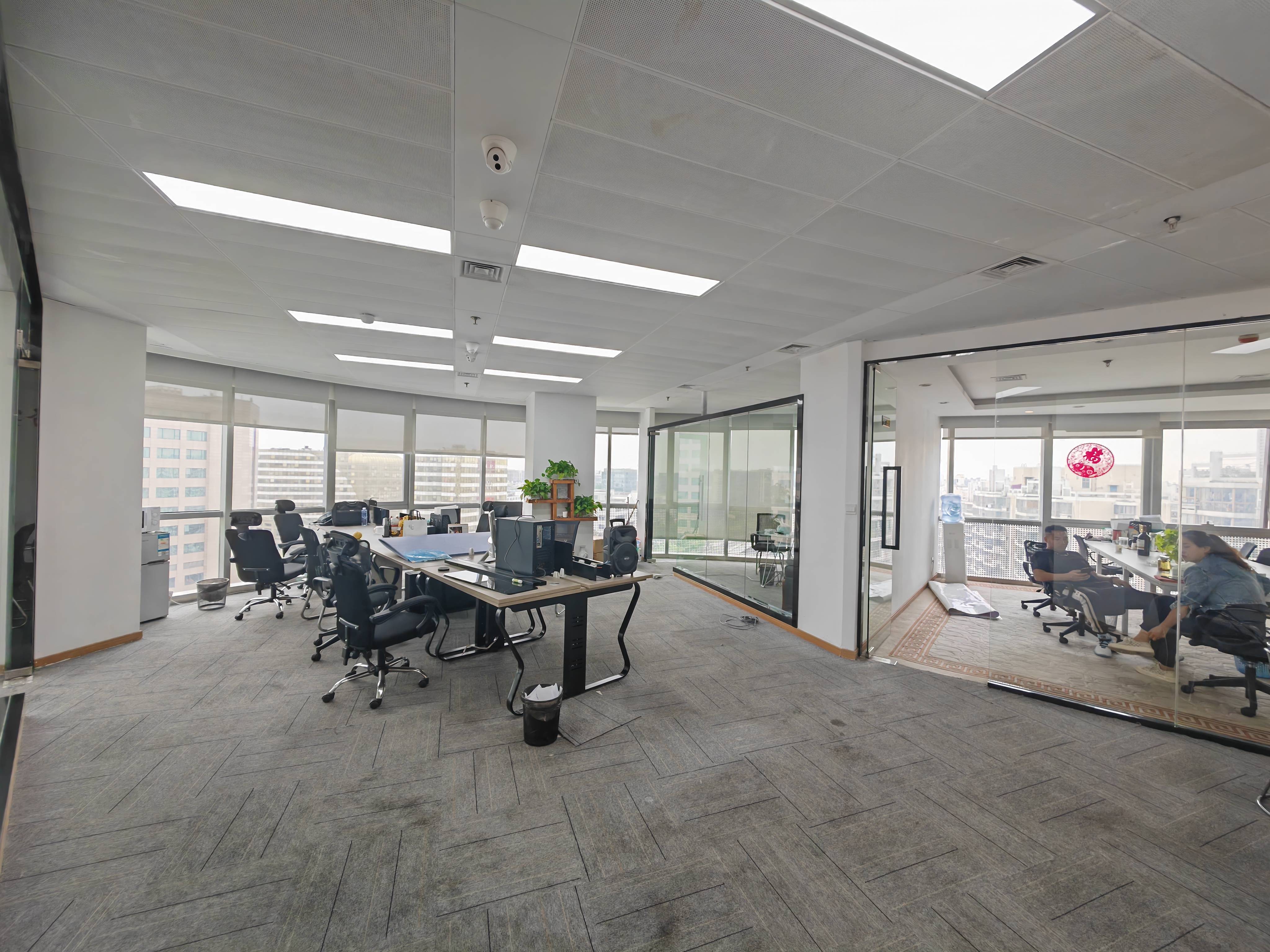 长征绿洲中环中心178平米写字楼出租