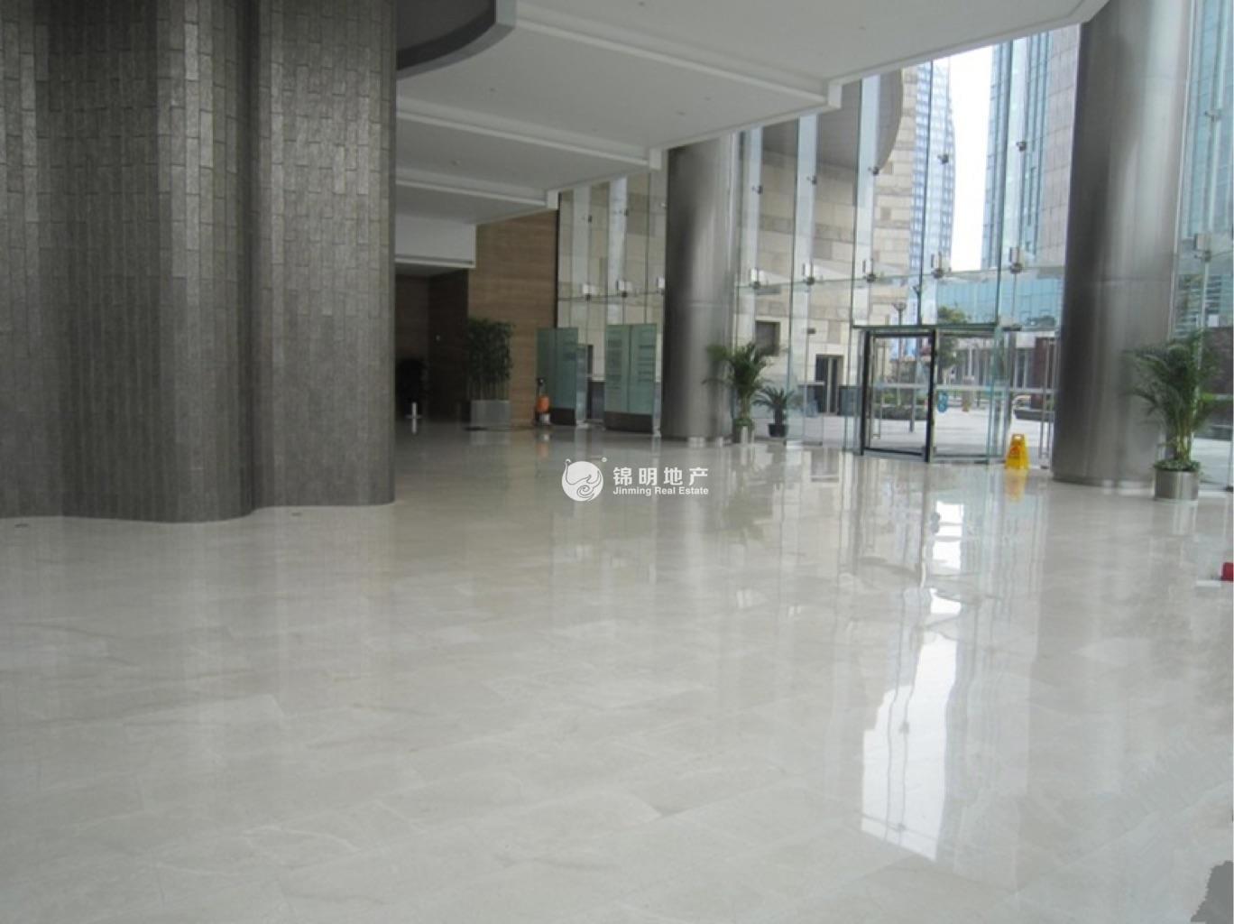 世博滨江绿地海外滩200平米写字楼出租