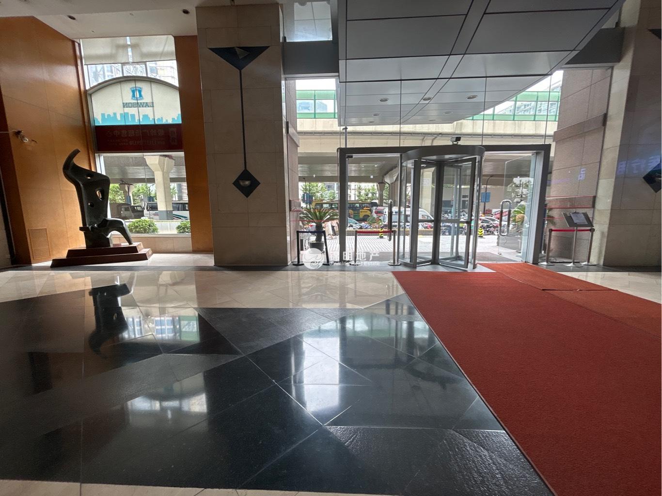 人民广场峻岭广场123平米写字楼出租