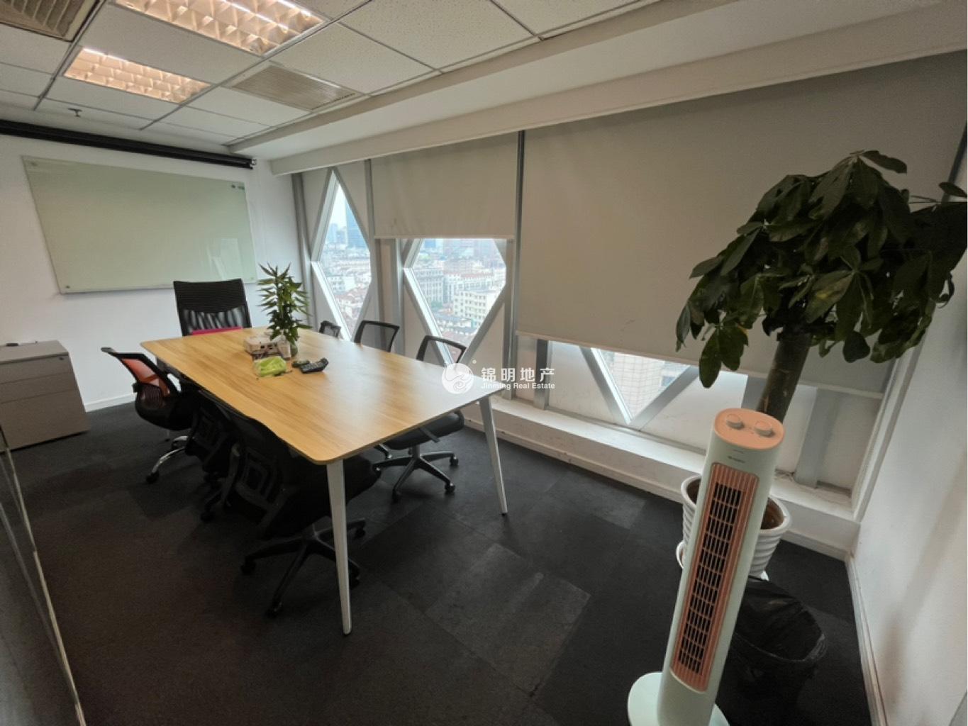 人民广场科技京城大厦194平米写字楼出租