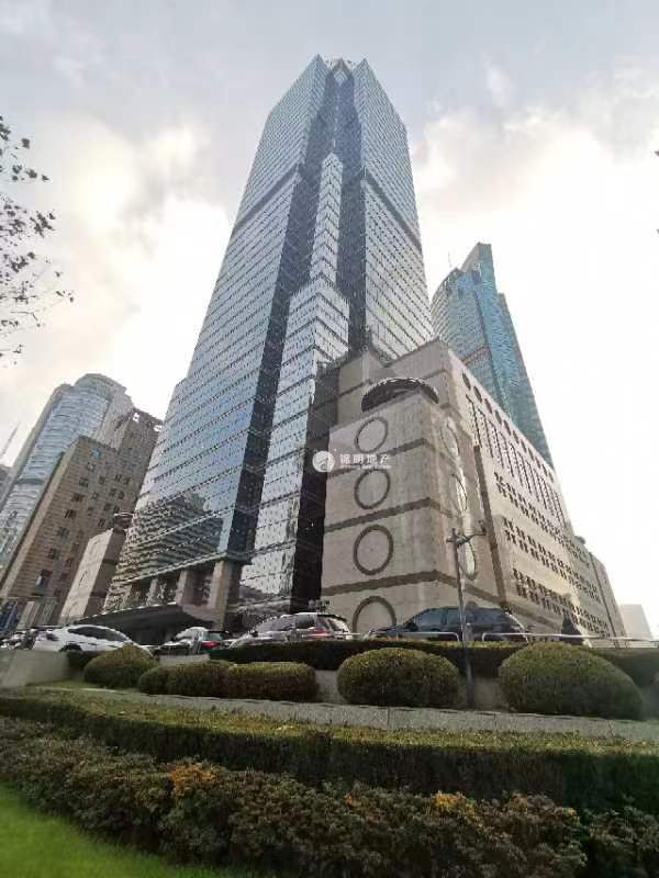 陆家嘴新上海国际大厦694平米写字楼出租