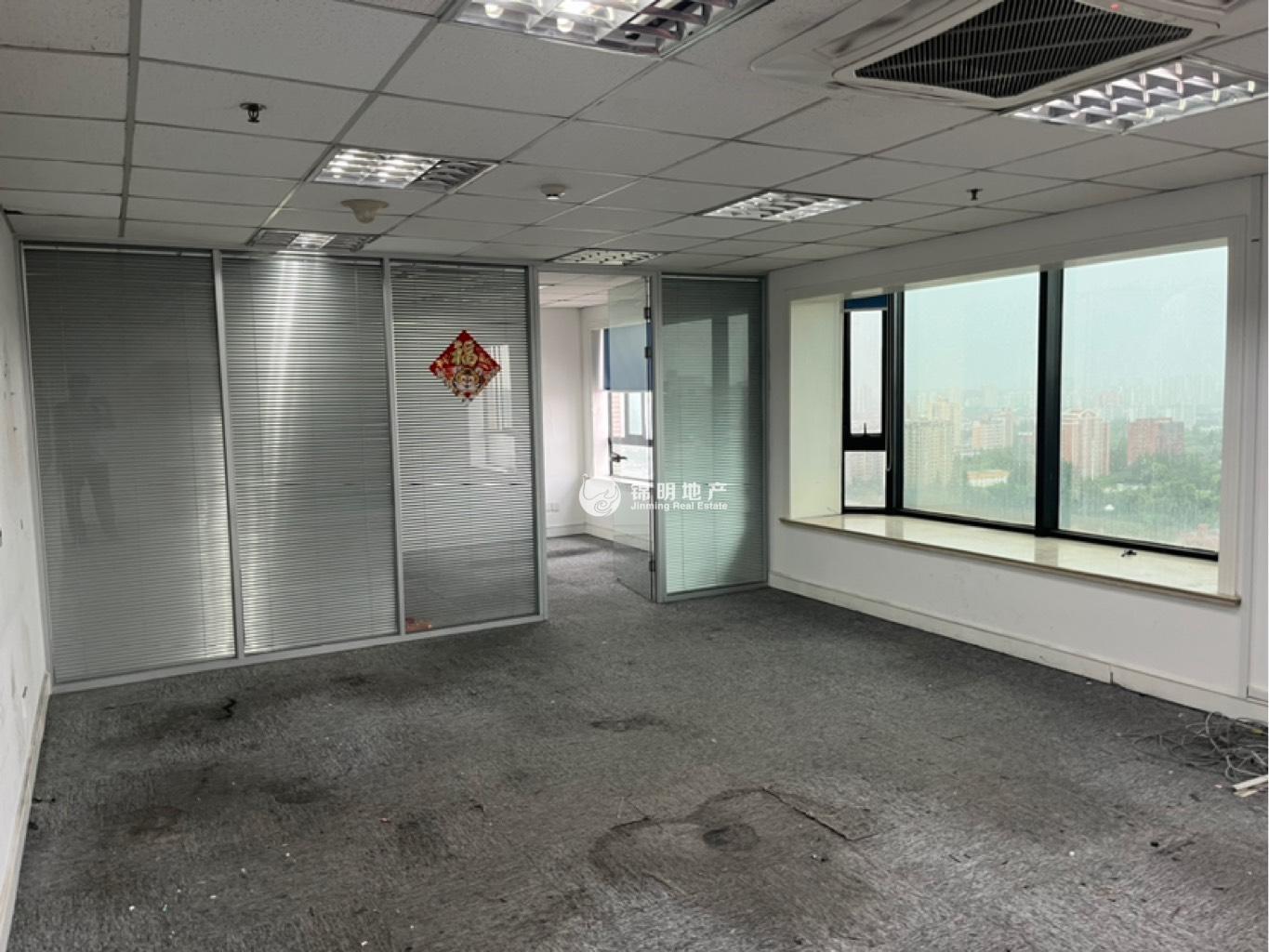 漕河泾光大会展中心90平米写字楼出租