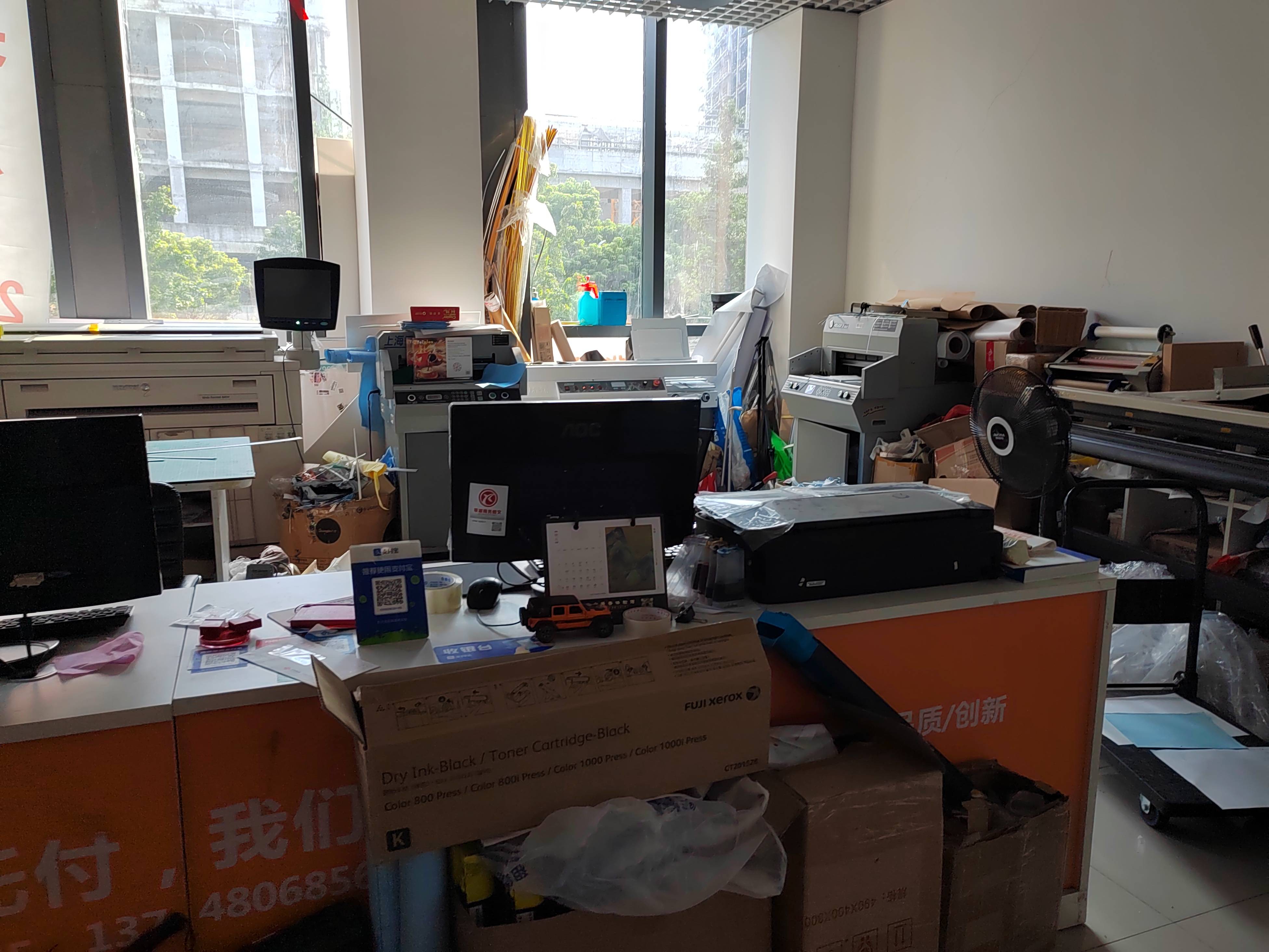 莘庄世宏金源中心76平米写字楼出租