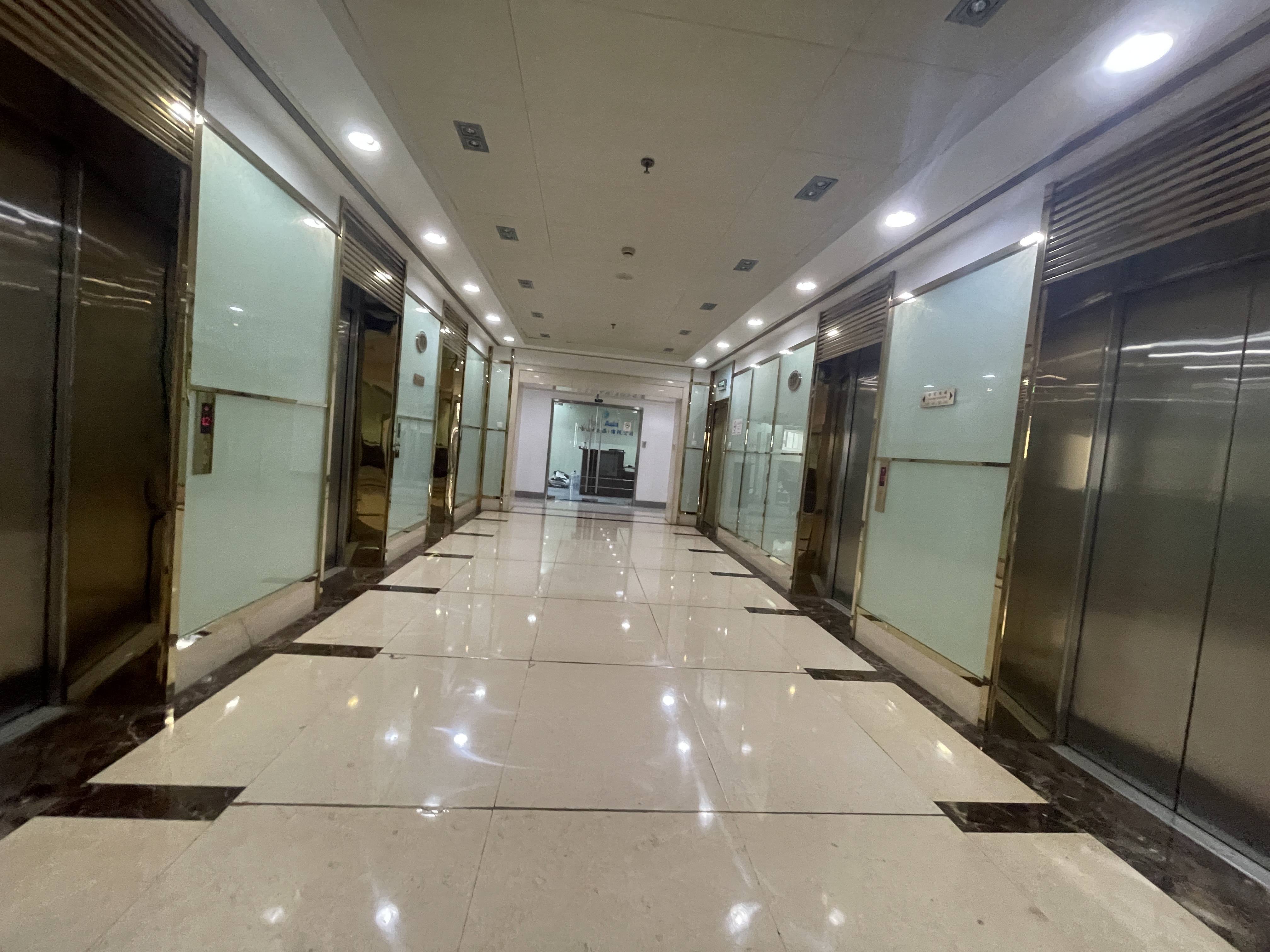 徐家汇飞雕国际大厦106平米写字楼出租