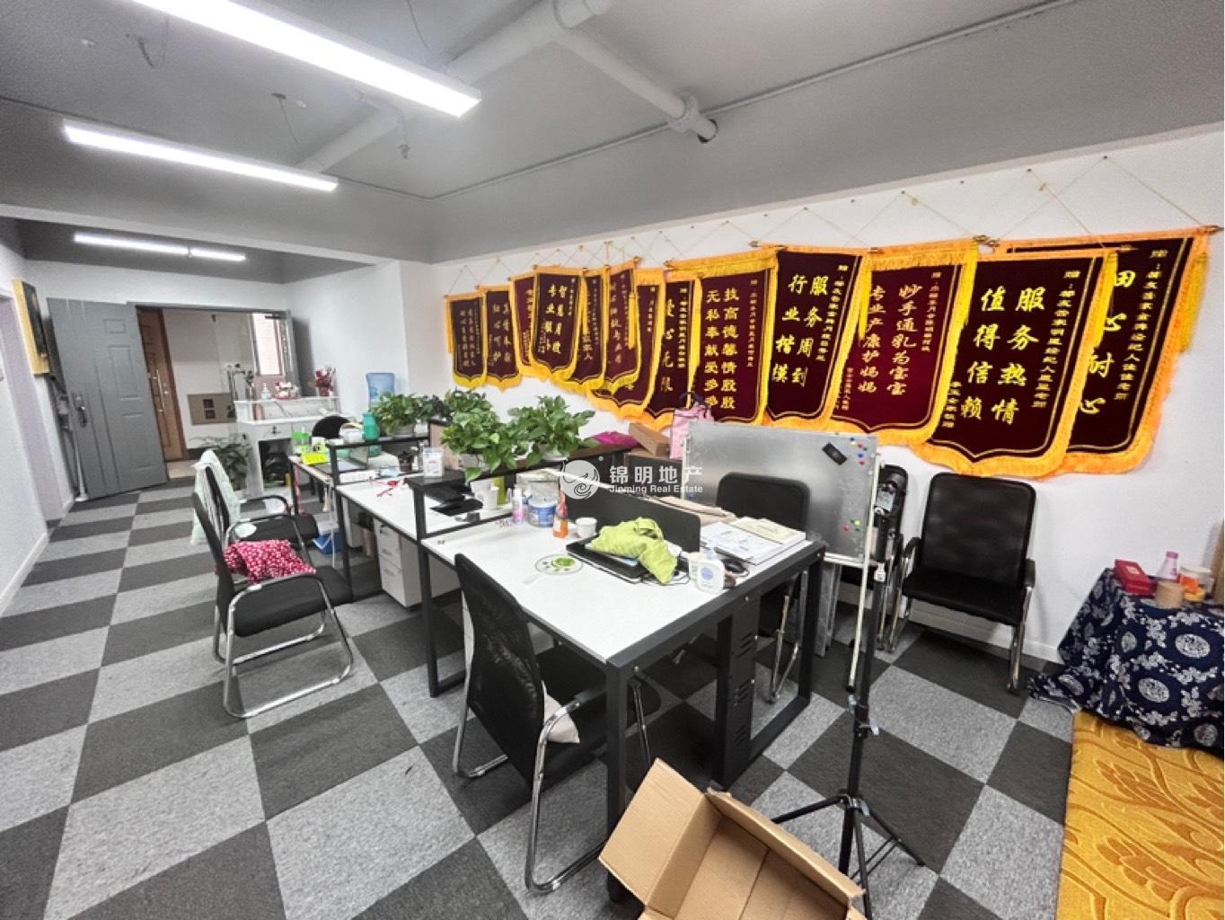 万体馆徐汇晶典大厦160平米写字楼出租