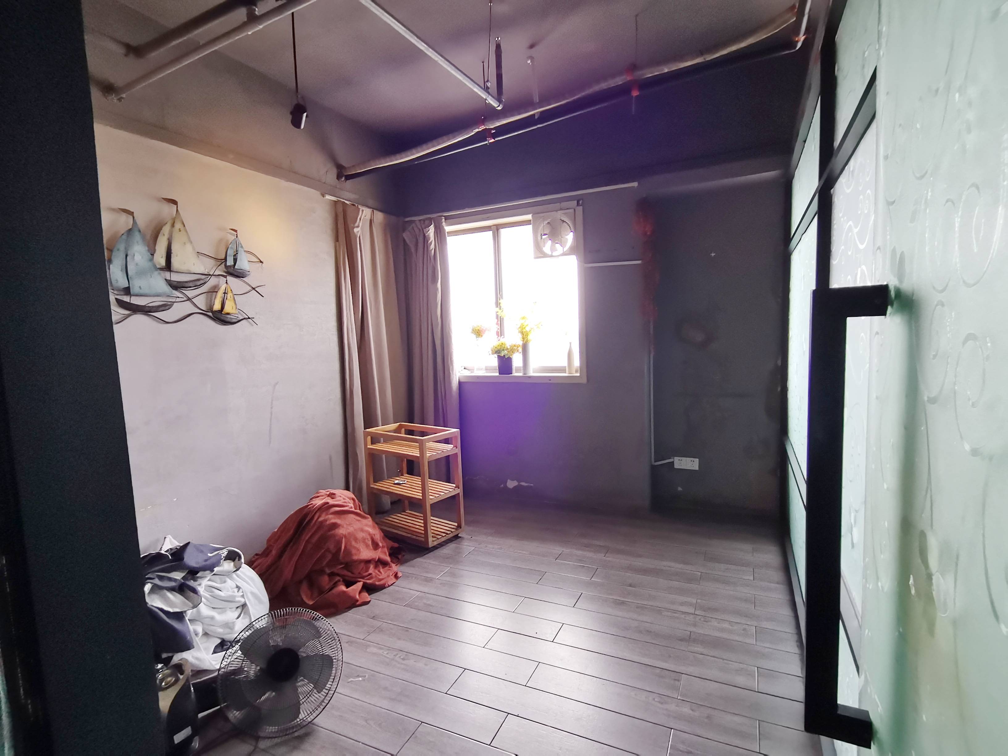 徐家汇汇银广场146平米写字楼出租