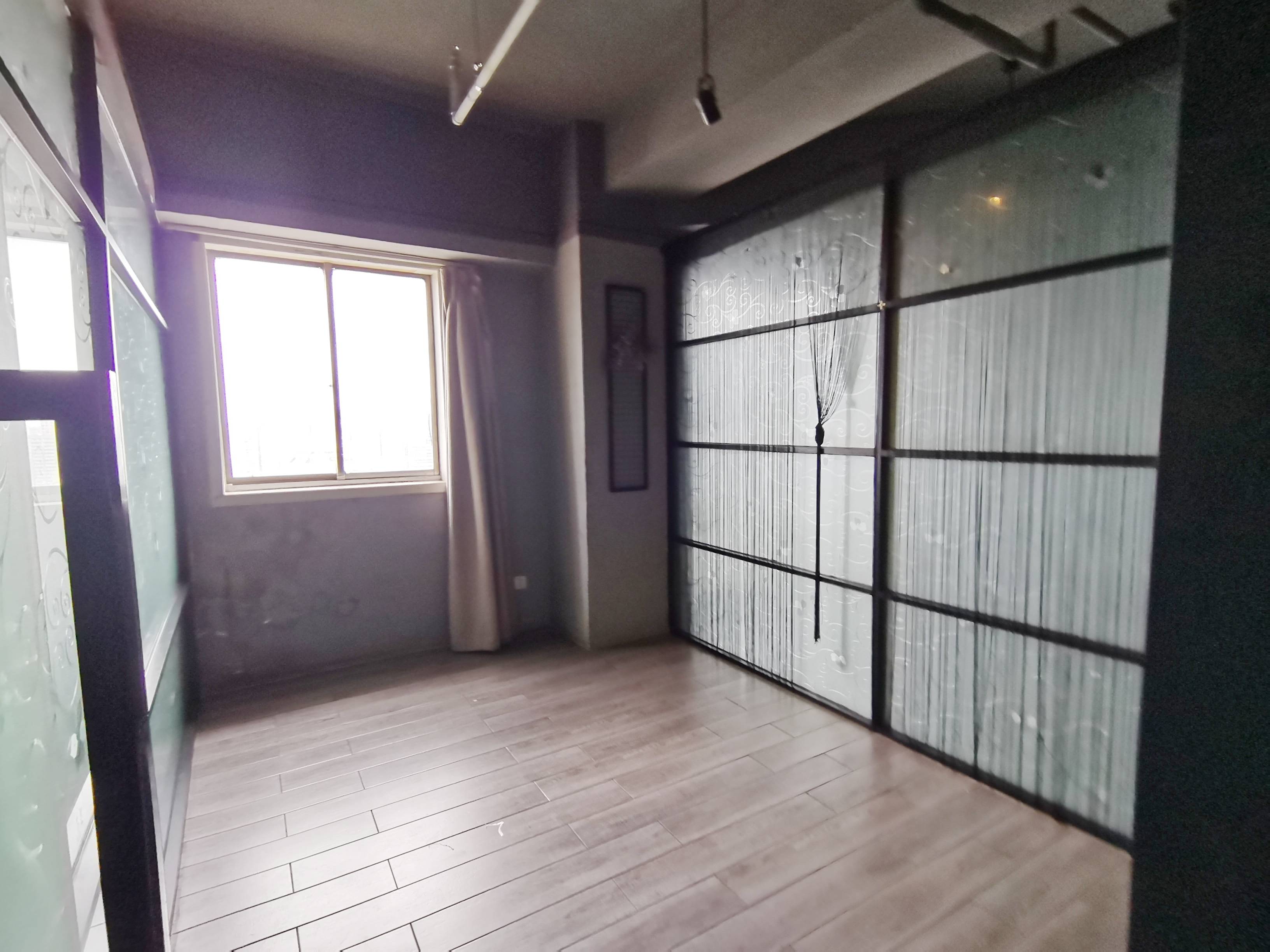 徐家汇汇银广场146平米写字楼出租