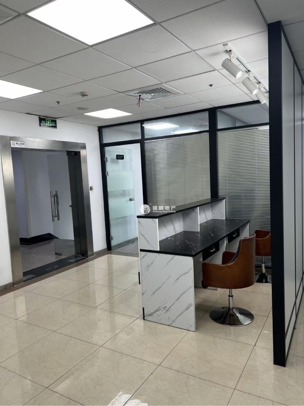 虹桥天虹大楼314平米写字楼出租