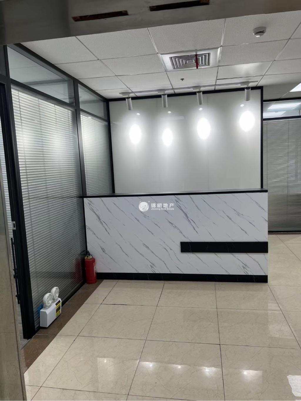 虹桥天虹大楼314平米写字楼出租