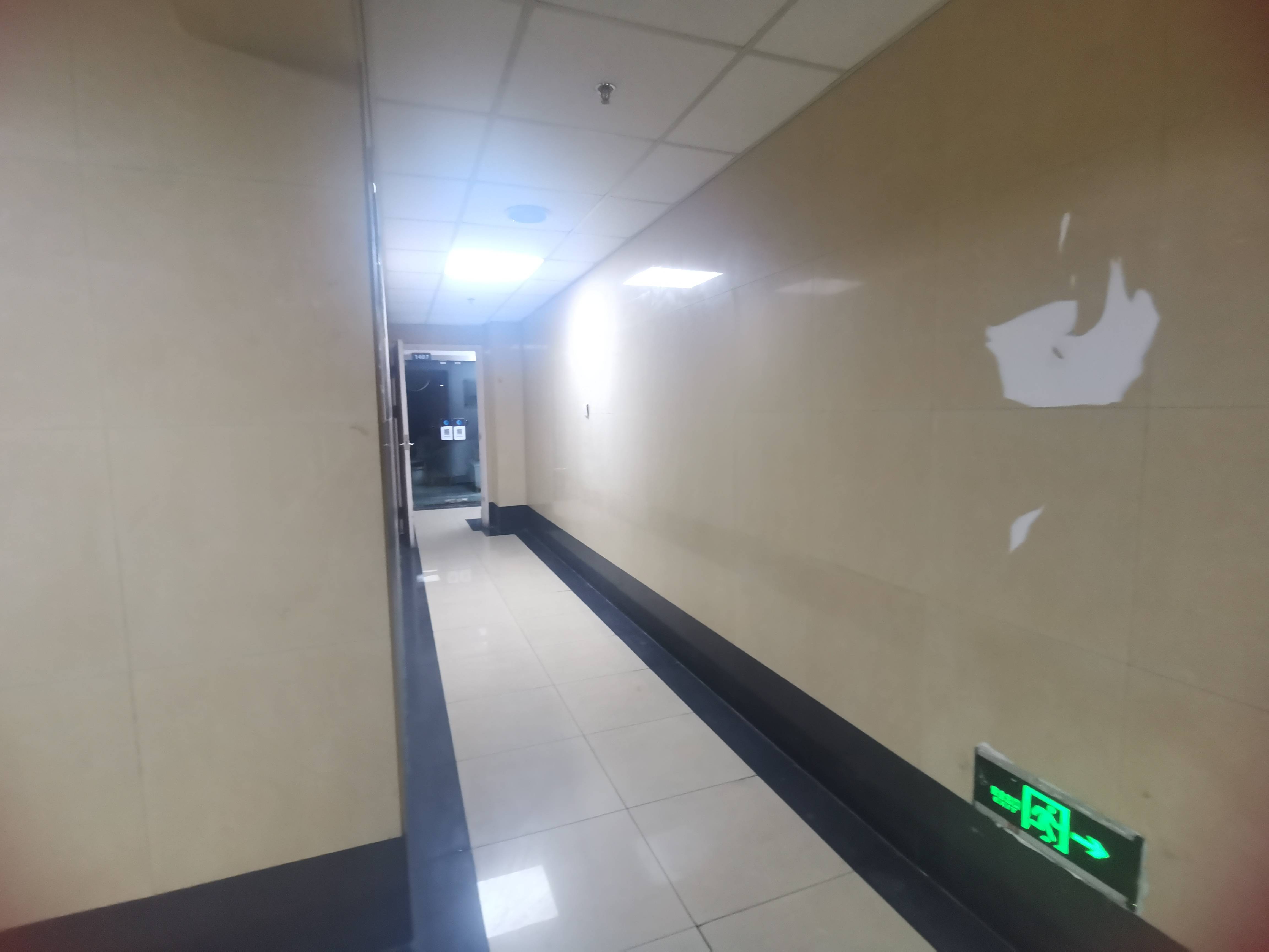 曹杨绿洲广场120平米写字楼出租