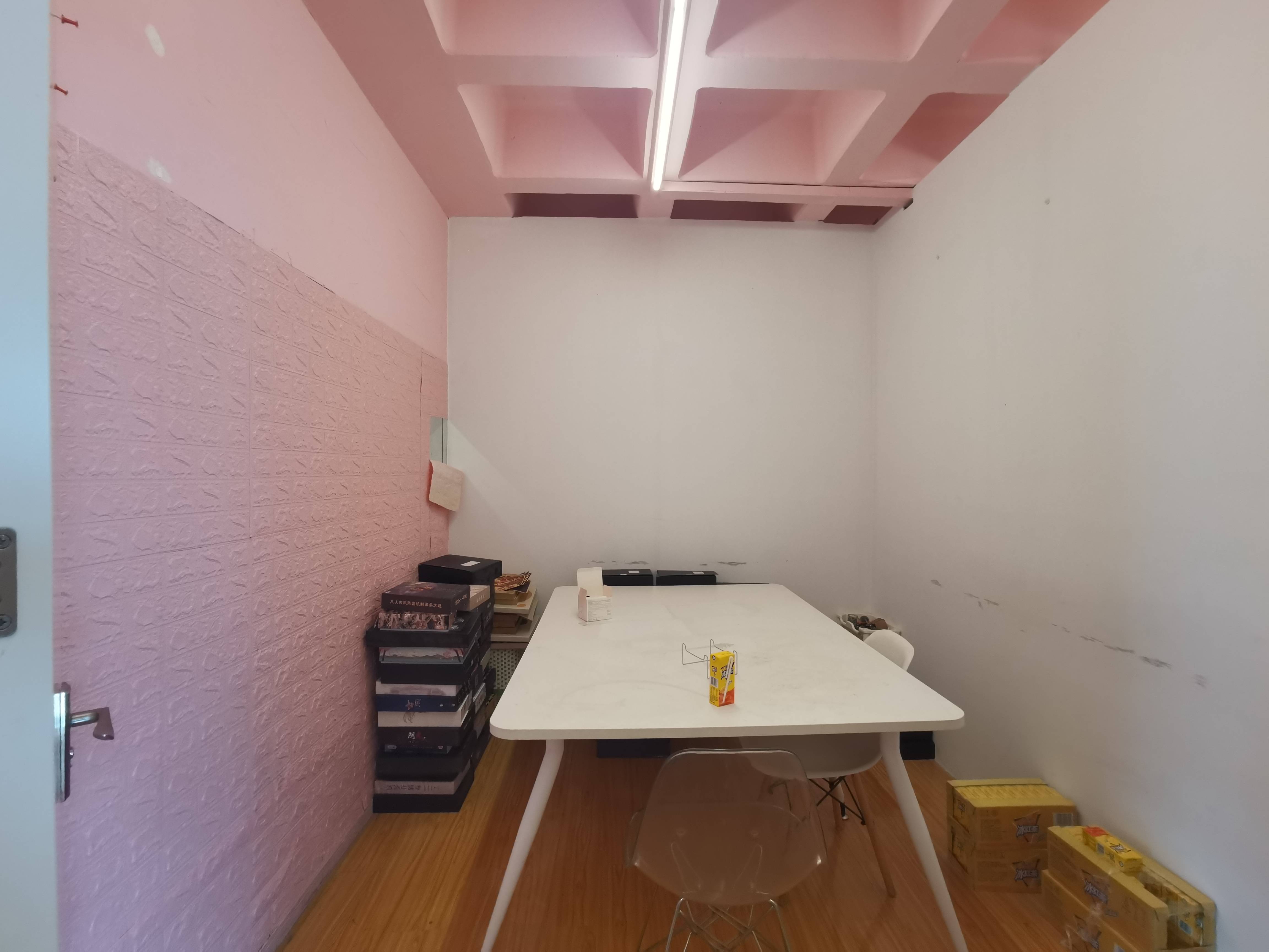 曹杨绿洲广场120平米写字楼出租