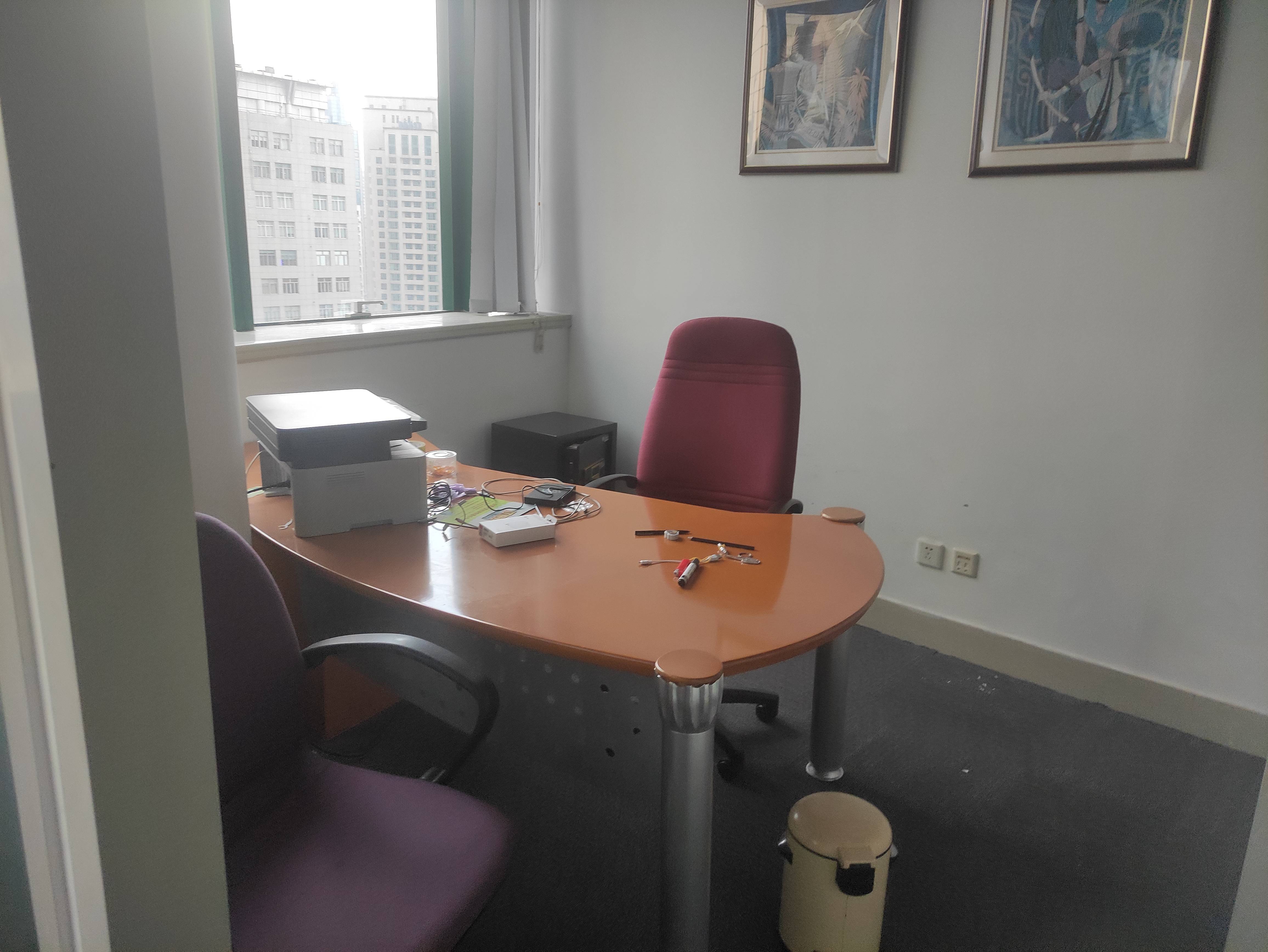 淮海中路恒积大厦127平米写字楼出租