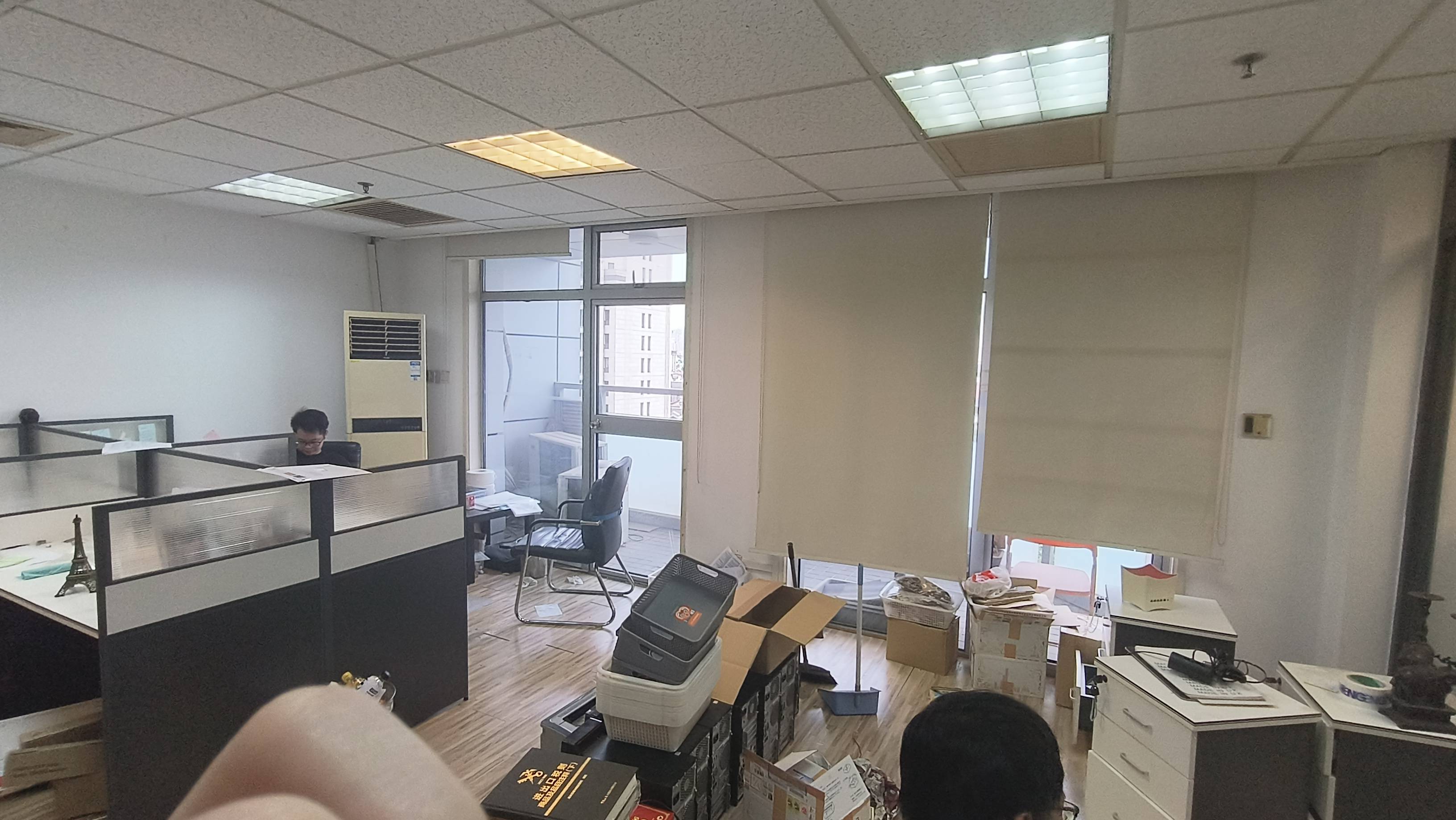 淮海中路淮海中华大厦100平米写字楼出租