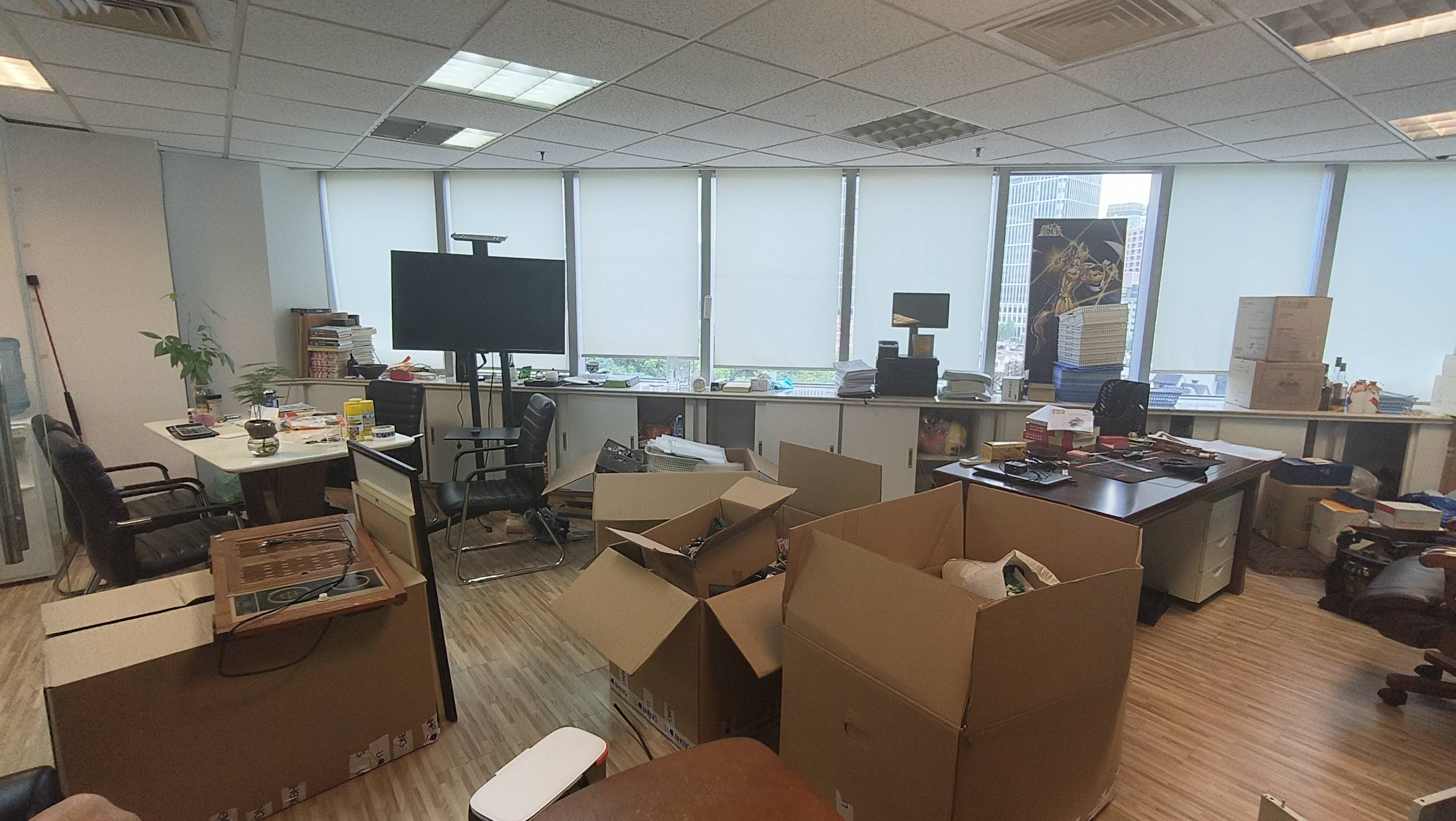 淮海中路淮海中华大厦100平米写字楼出租