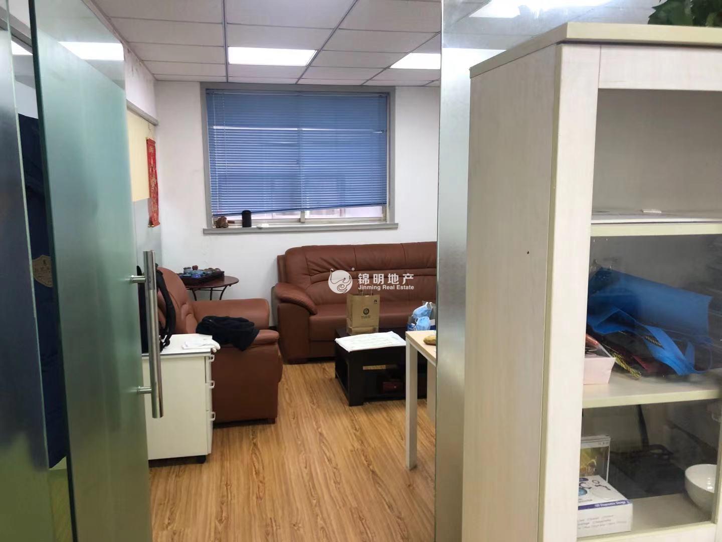 临平路虹诚大厦128平米写字楼出租