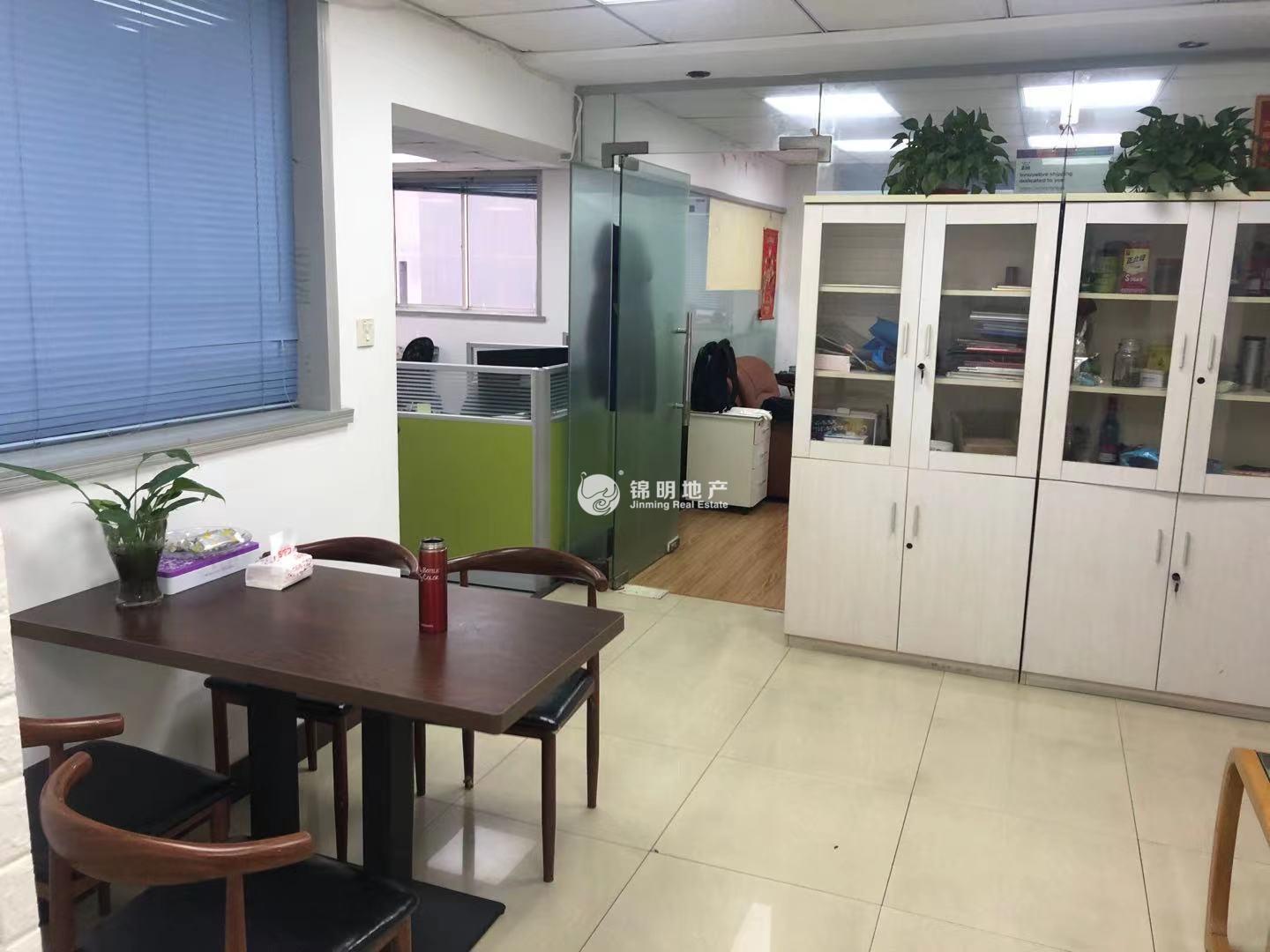 临平路虹诚大厦128平米写字楼出租