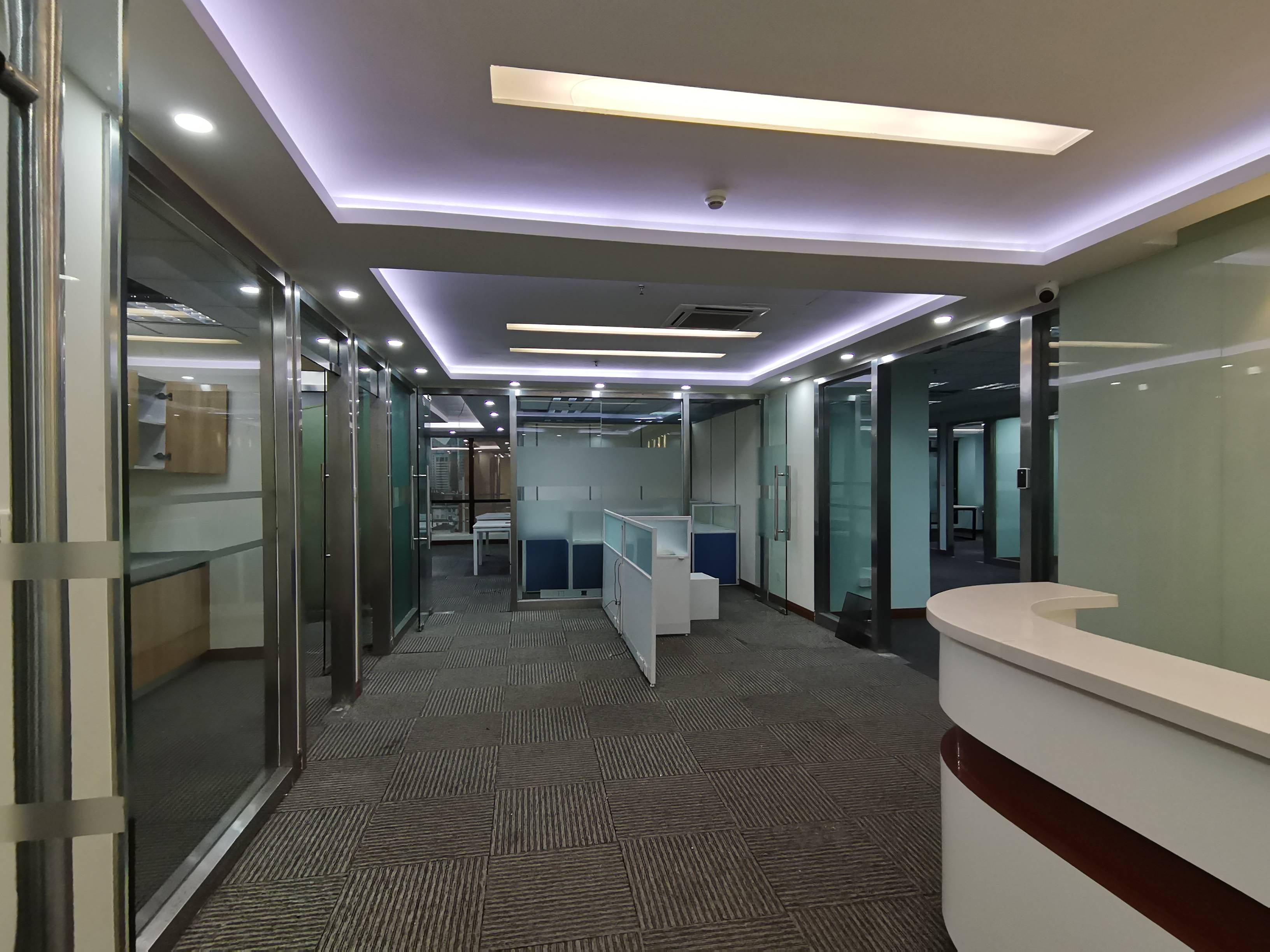 徐家汇均瑶国际广场356平米写字楼出租