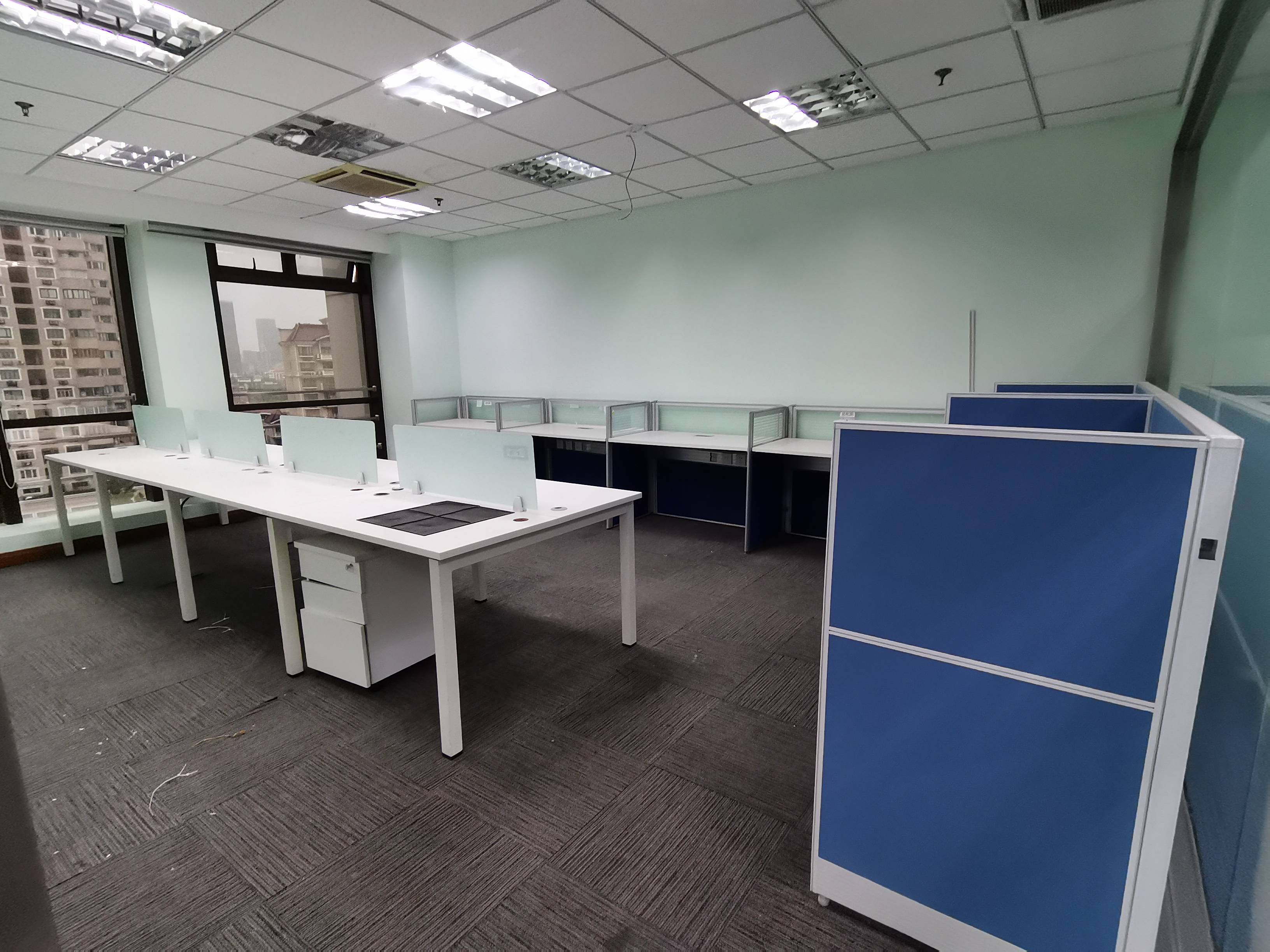 徐家汇均瑶国际广场356平米写字楼出租