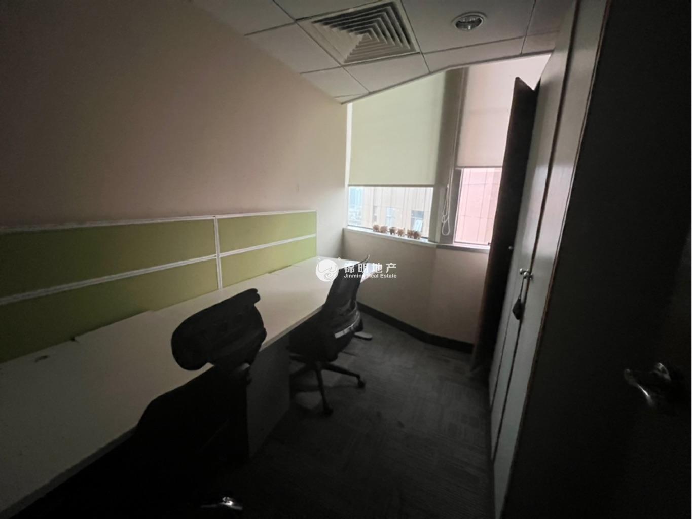 人民广场峻岭广场138平米写字楼出租