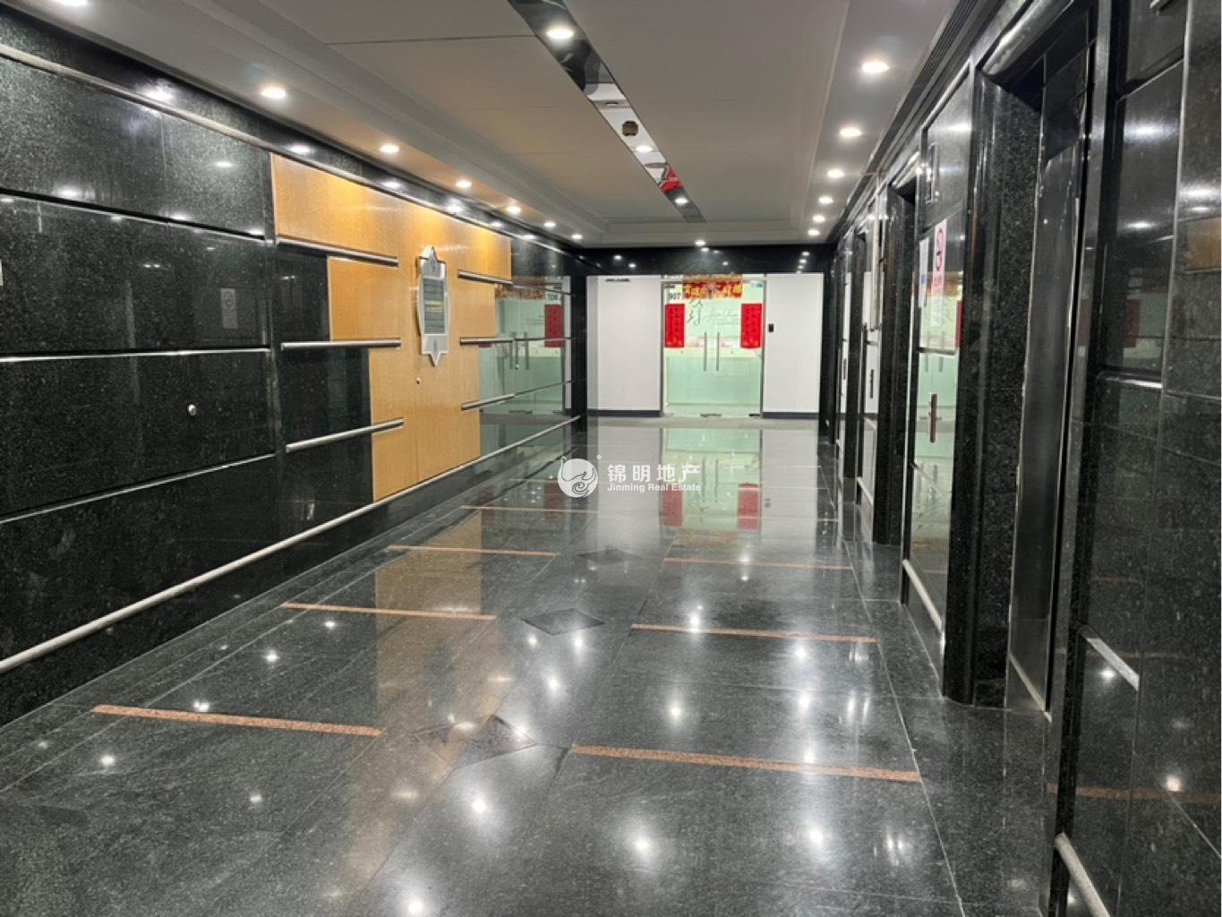 人民广场峻岭广场154平米写字楼出租