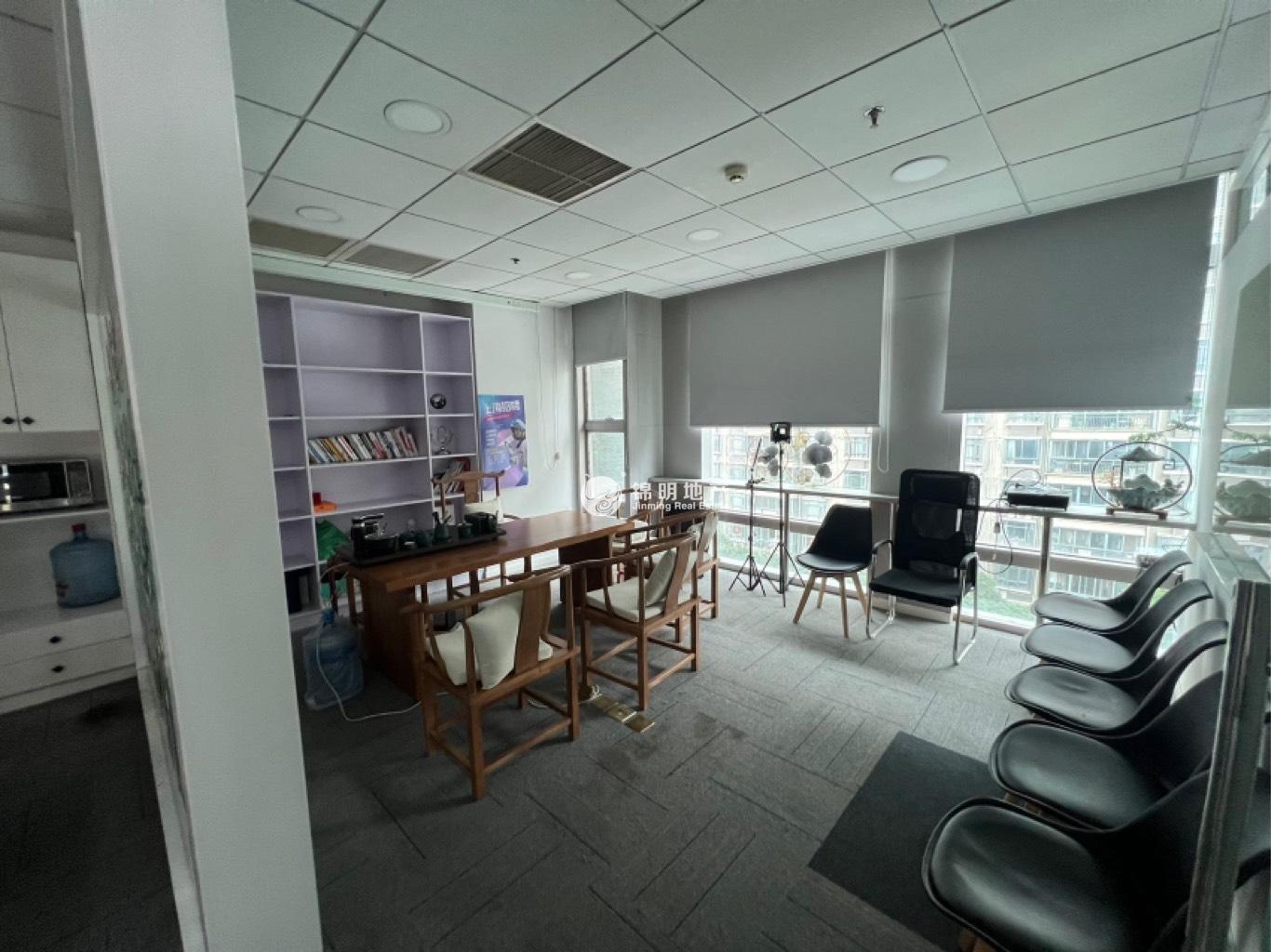 虹桥盛高国际大厦210平米写字楼出租